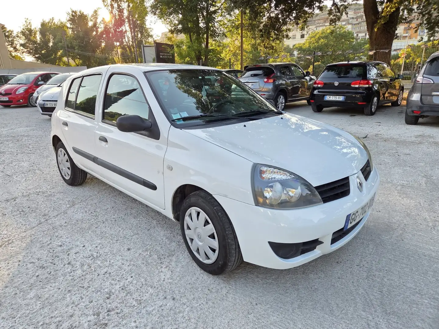 Renault Clio Campus Blanc - 1