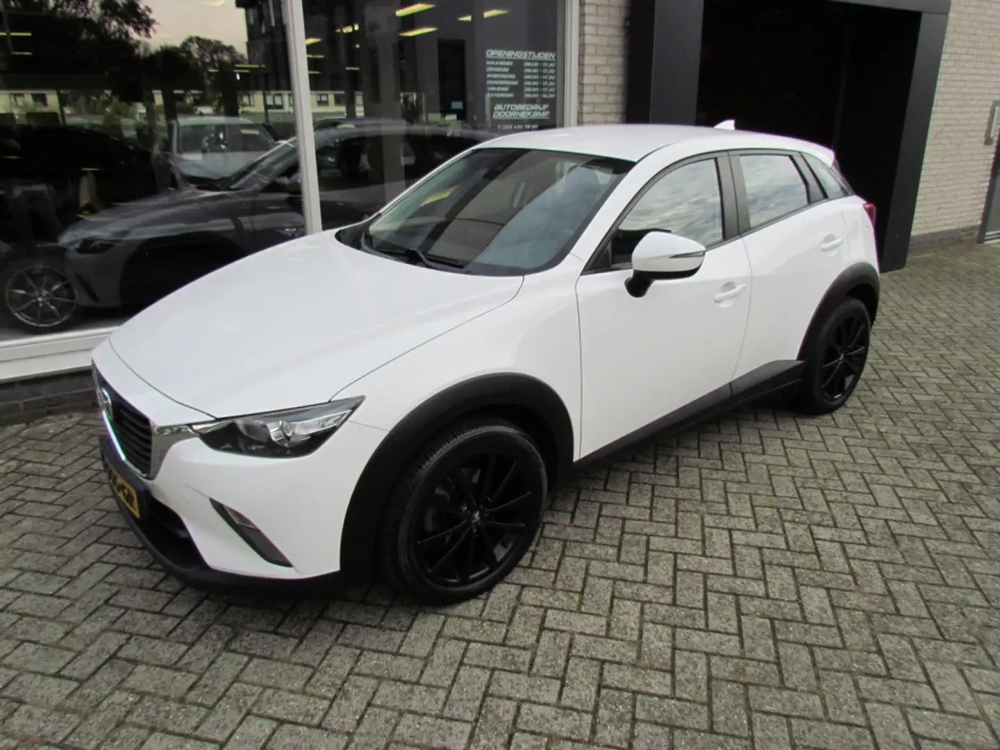 Mazda CX-3 2.0 Skyactiv-G 120pk 6AT 2WD TS Trekhaak Camera Wit - 2