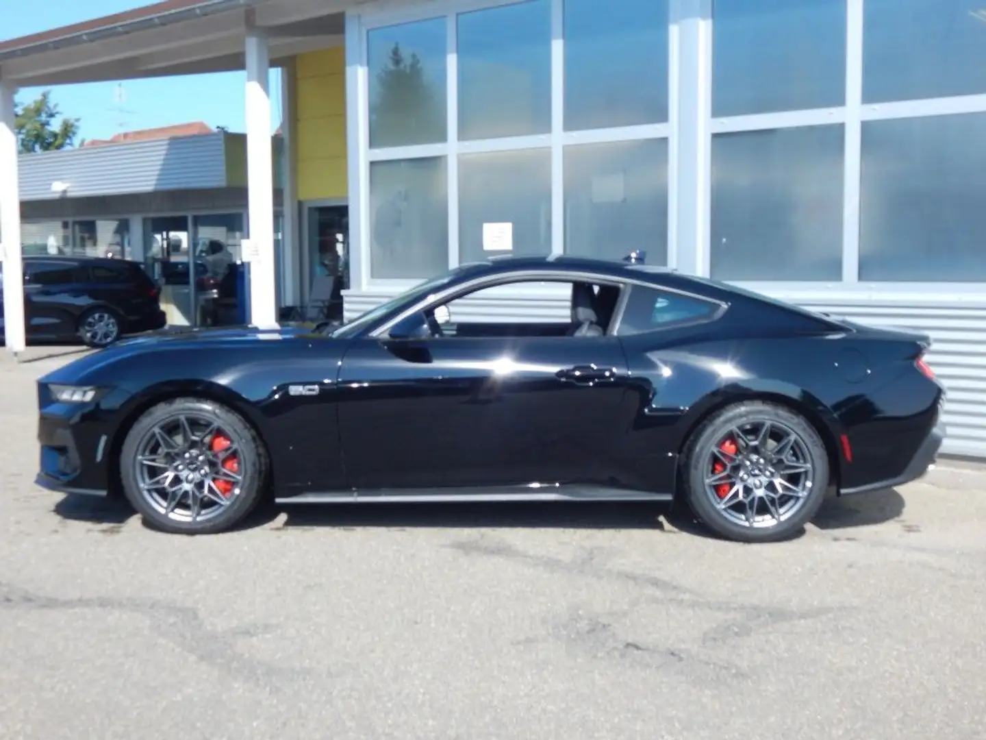 Ford Mustang Fastback 5.0 Ti-VCT V8 Aut. GT Noir - 2