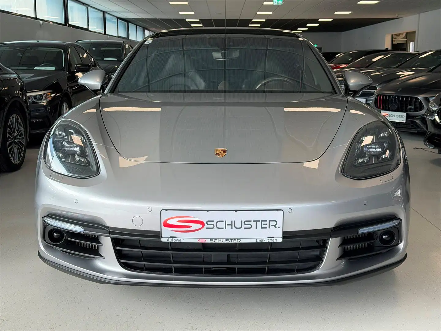 Porsche Panamera 4S Aut. *SportChrono*Sport AGA*BOSE*Pano* Silber - 2