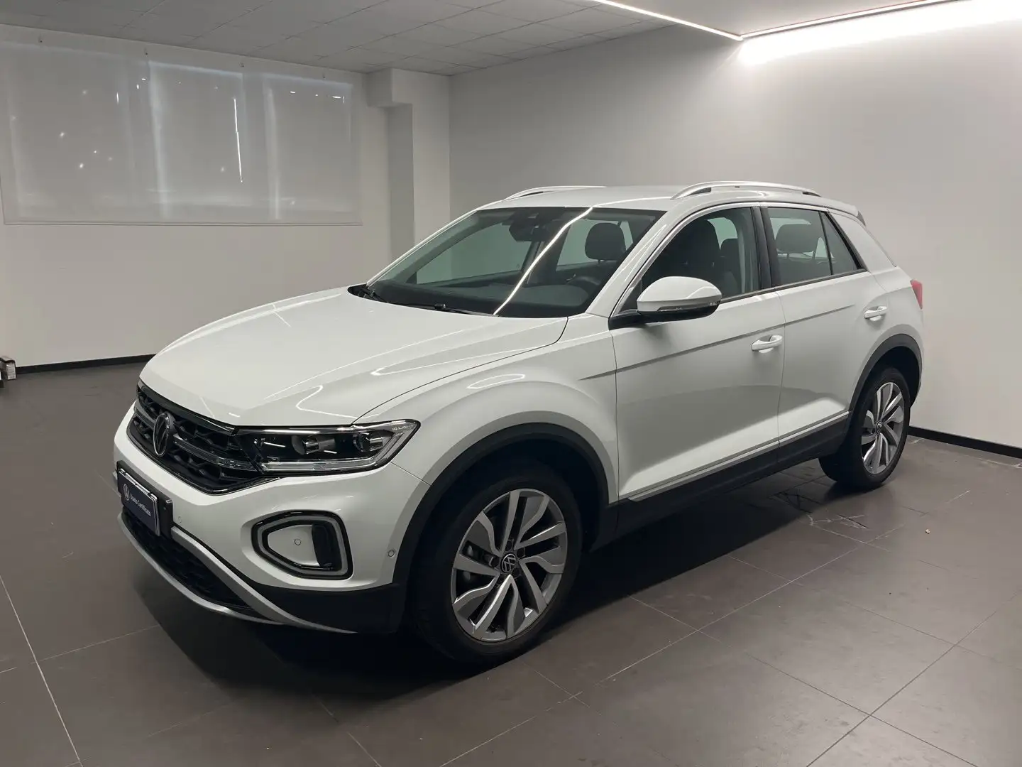 Volkswagen T-Roc Nuovo Style 1.0 TSI kW ( CV) Manuale Bianco - 1