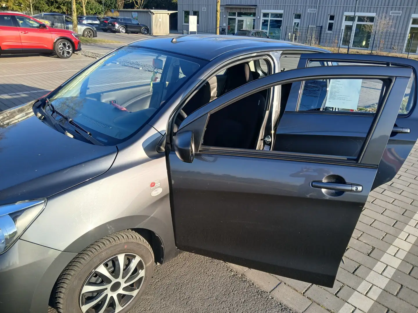 Suzuki Celerio 1.0 Comfort Grau - 2