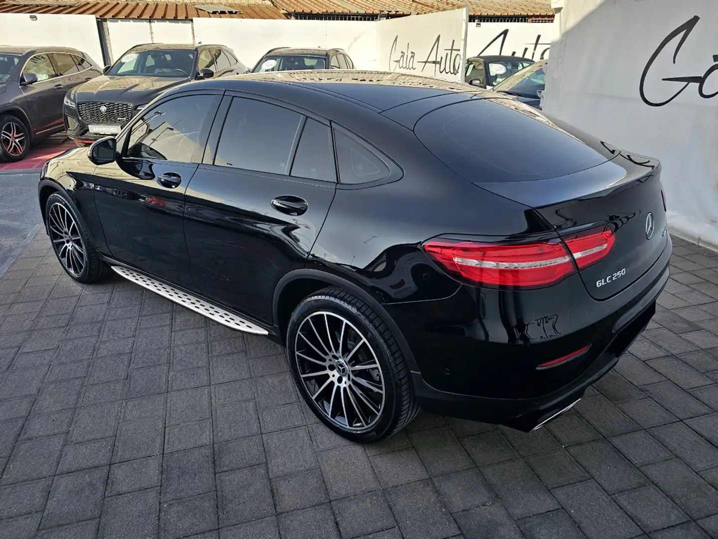 Mercedes-Benz GLC 220 Coupe (250) Sport 4matic Cerchi AMG Nero - 2