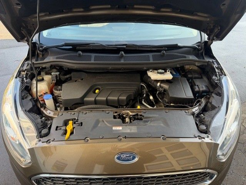 Ford S-Max 2,0 TDCi Vignale Komfort Massage Kamera — photo 12