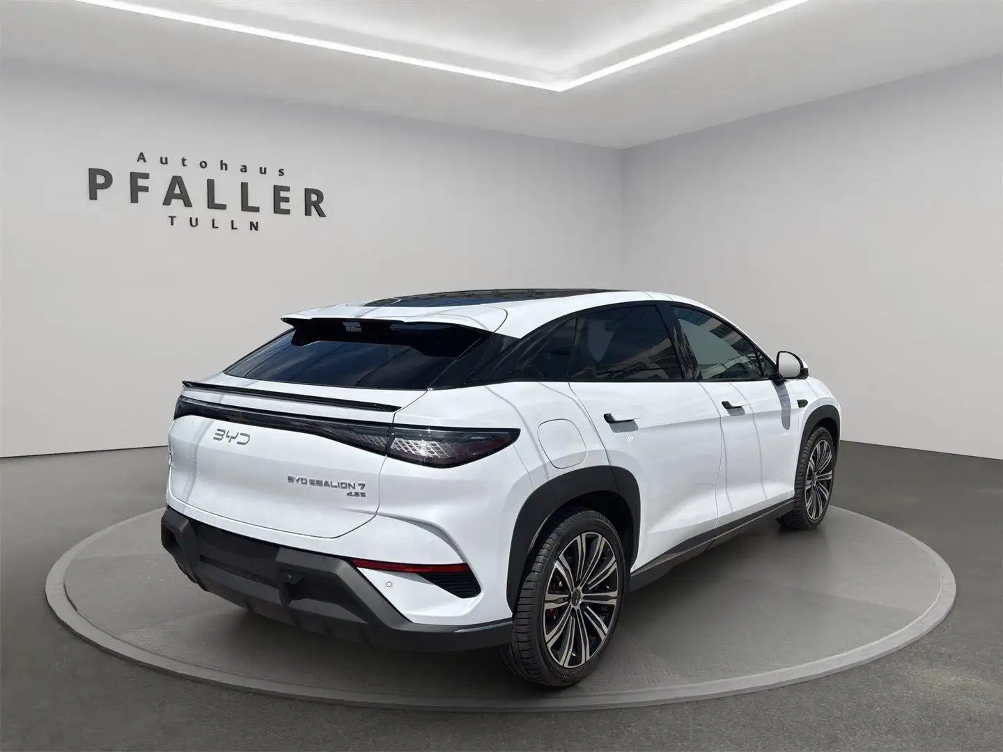 BYD Sealion 7 Excellence AWD Österreich Paket Weiß - 2