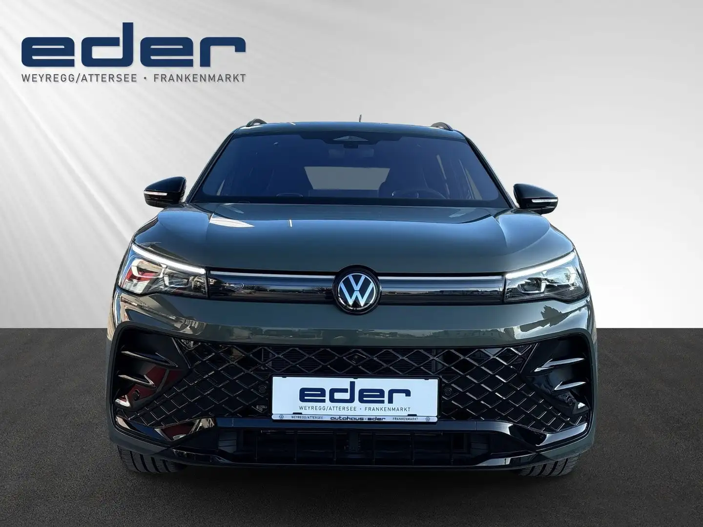 Volkswagen Tiguan Sport eHybrid DSG 150 kW Grün - 2