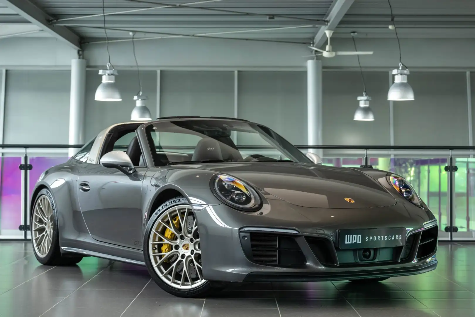 Porsche Targa 991 4 GTS Exclusive Manufactur Edition Grau - 1