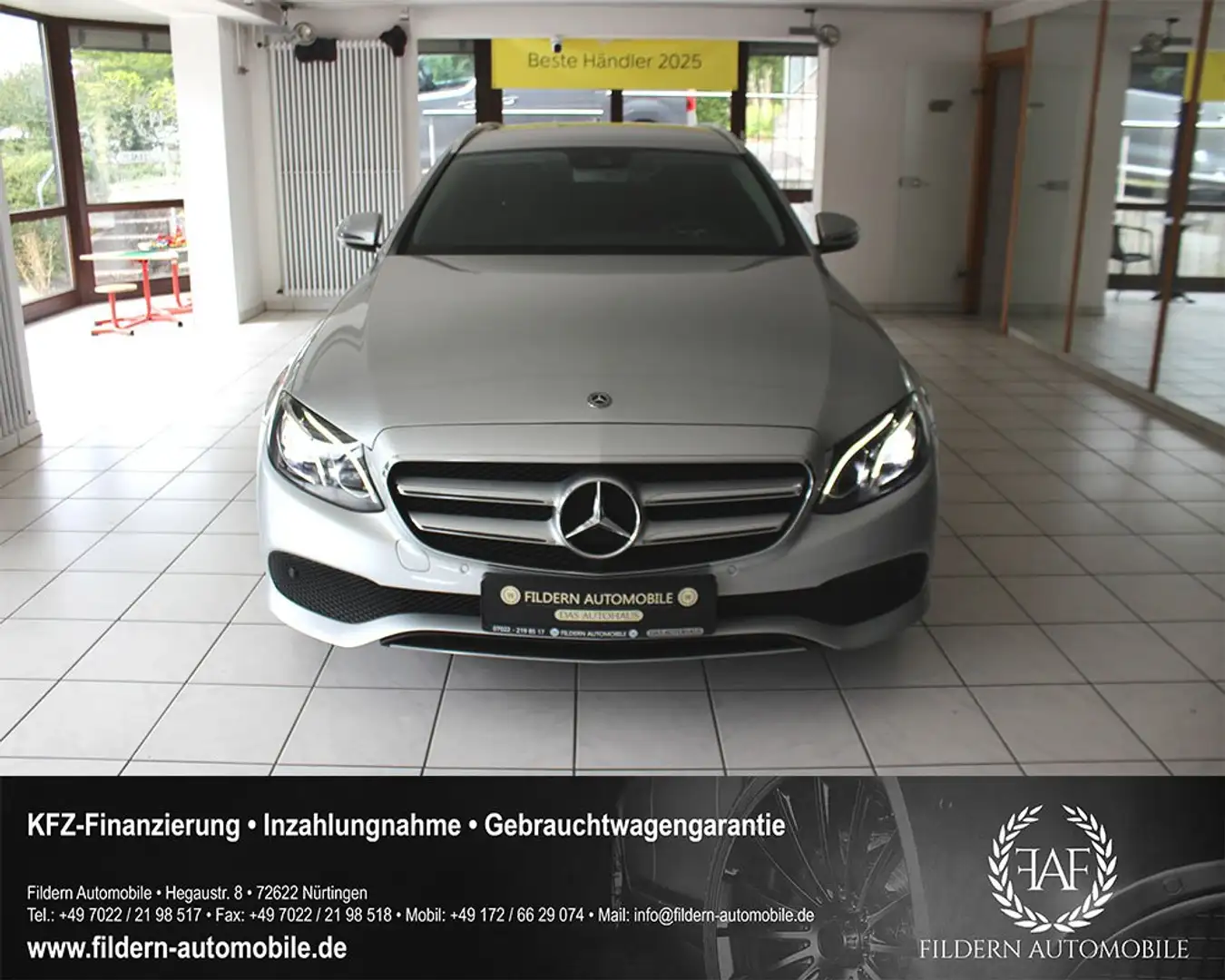 Mercedes-Benz E 220 d T AVANTGARDE*LED*COMAND*KAMERA*AMBIENTE*SPUR* Silber - 2