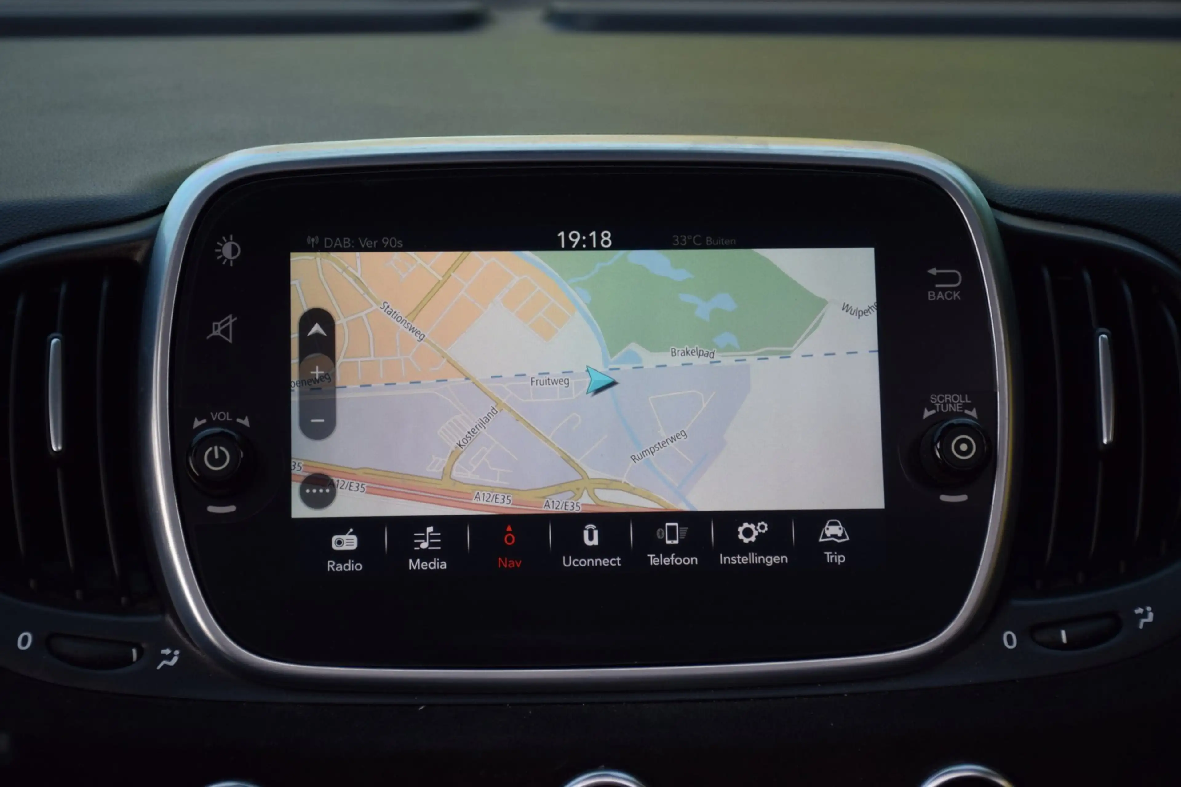 Fiat 500 Abarth Turismo Pack Rosso/Garantie/Carplay/Carbon — photo 35
