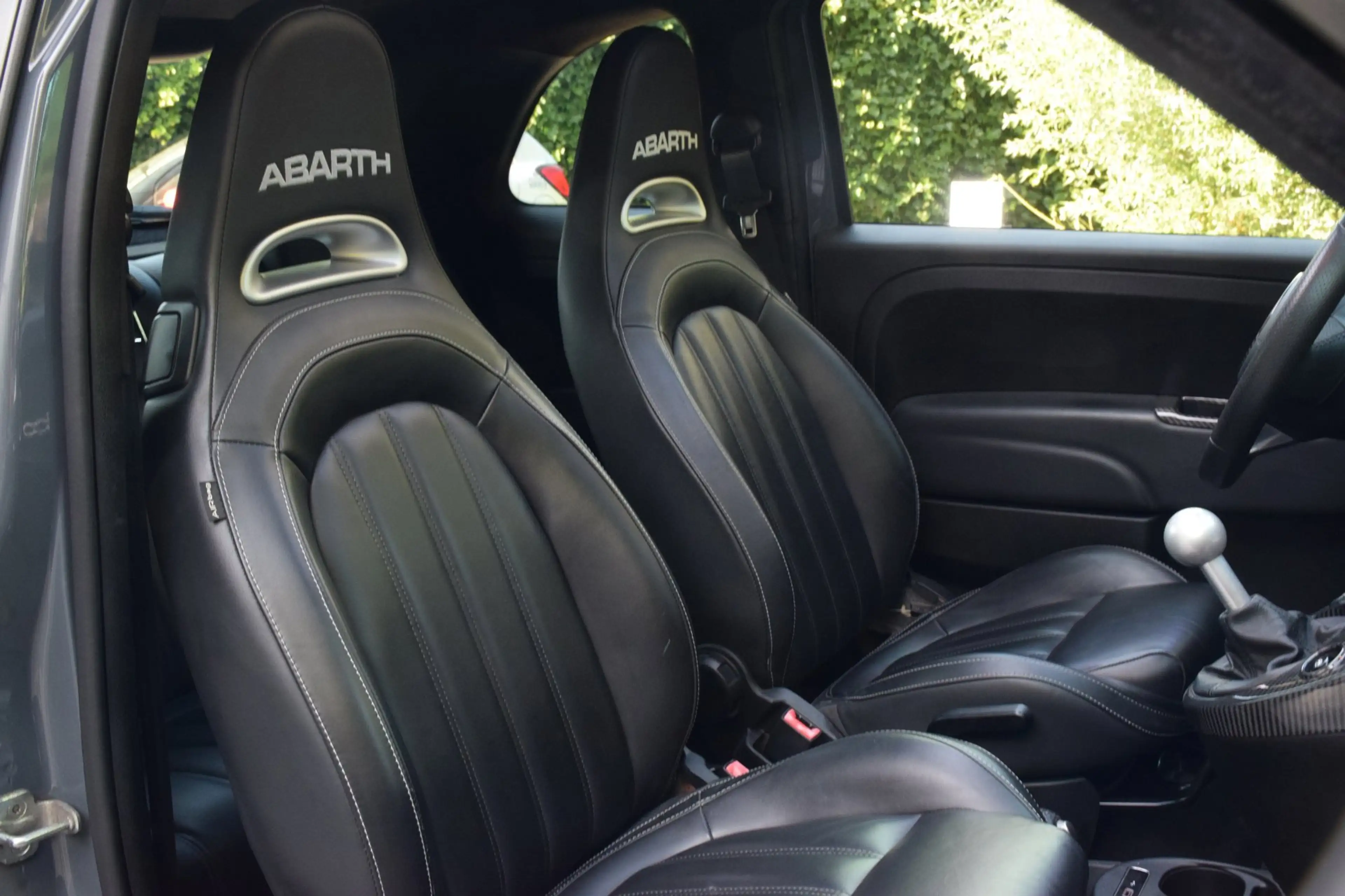Fiat 500 Abarth Turismo Pack Rosso/Garantie/Carplay/Carbon — photo 11
