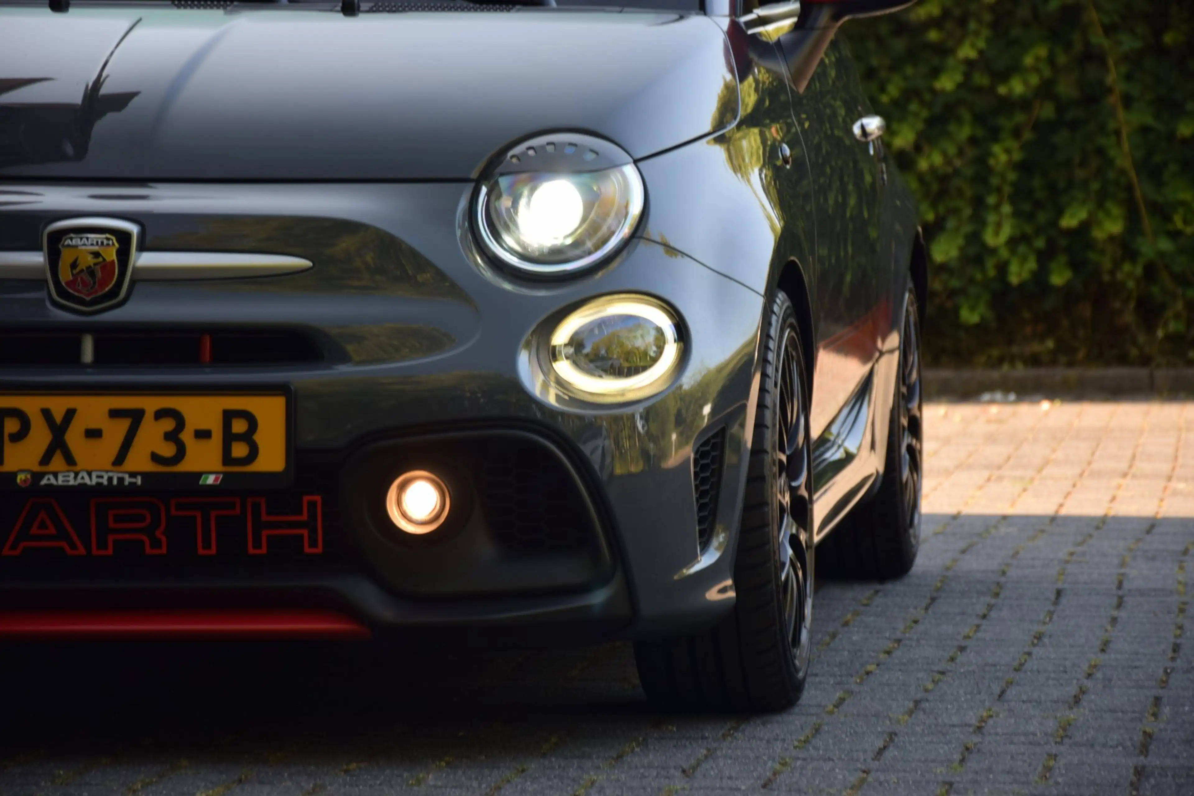 Fiat 500 Abarth Turismo Pack Rosso/Garantie/Carplay/Carbon — photo 31