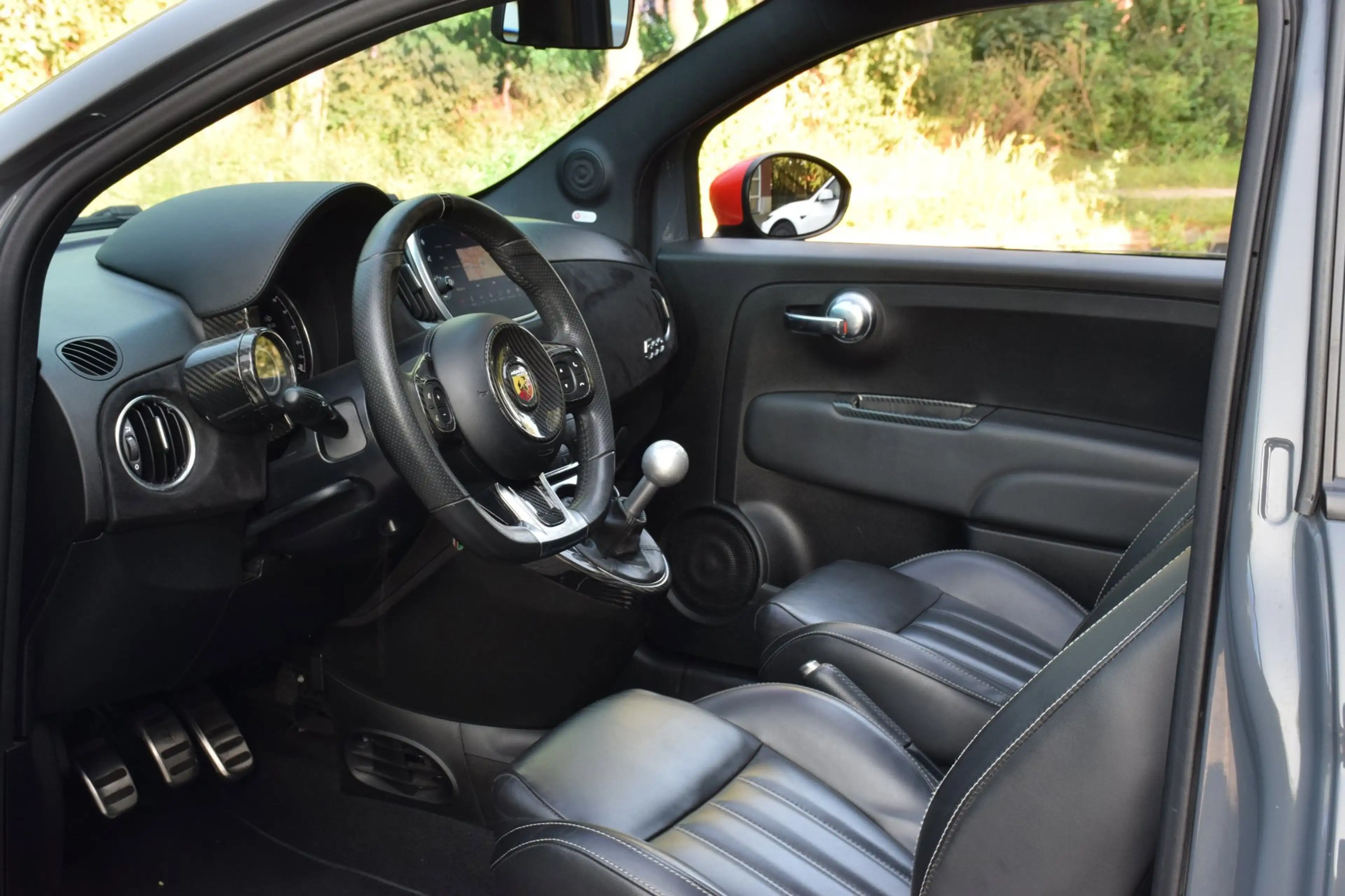 Fiat 500 Abarth Turismo Pack Rosso/Garantie/Carplay/Carbon — photo 9