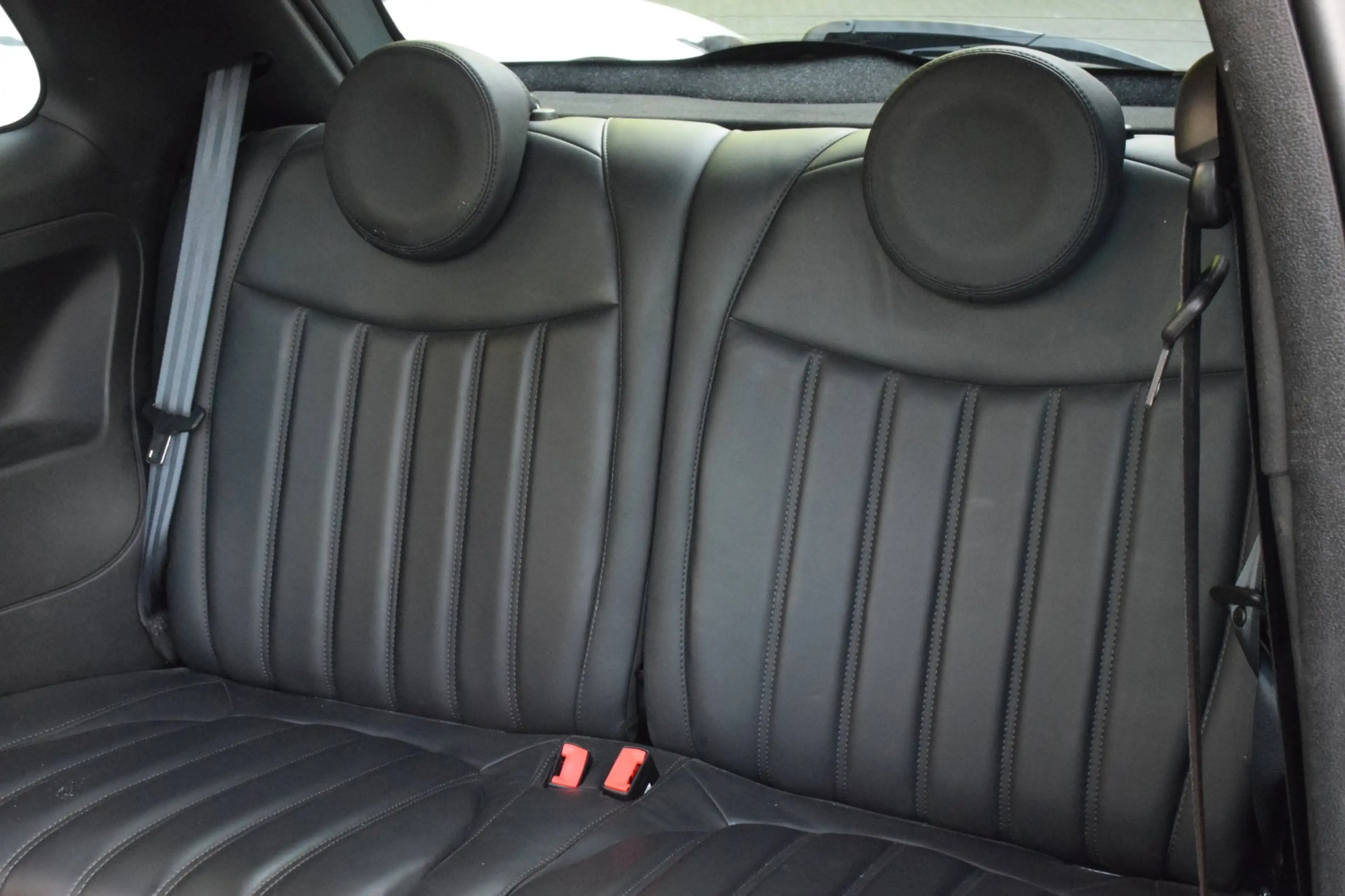 Fiat 500 Abarth Turismo Pack Rosso/Garantie/Carplay/Carbon — photo 21