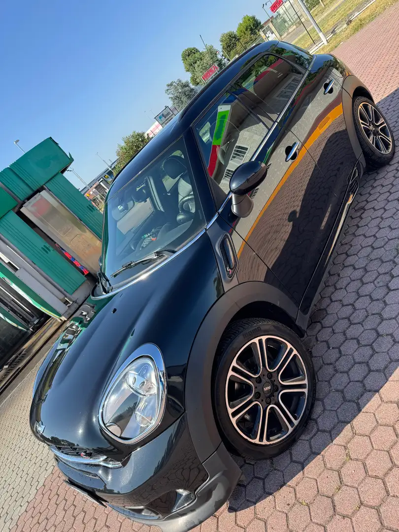 MINI Cooper SD Countryman Mini Countryman 2.0 Cooper SD Regent Street auto Černá - 2