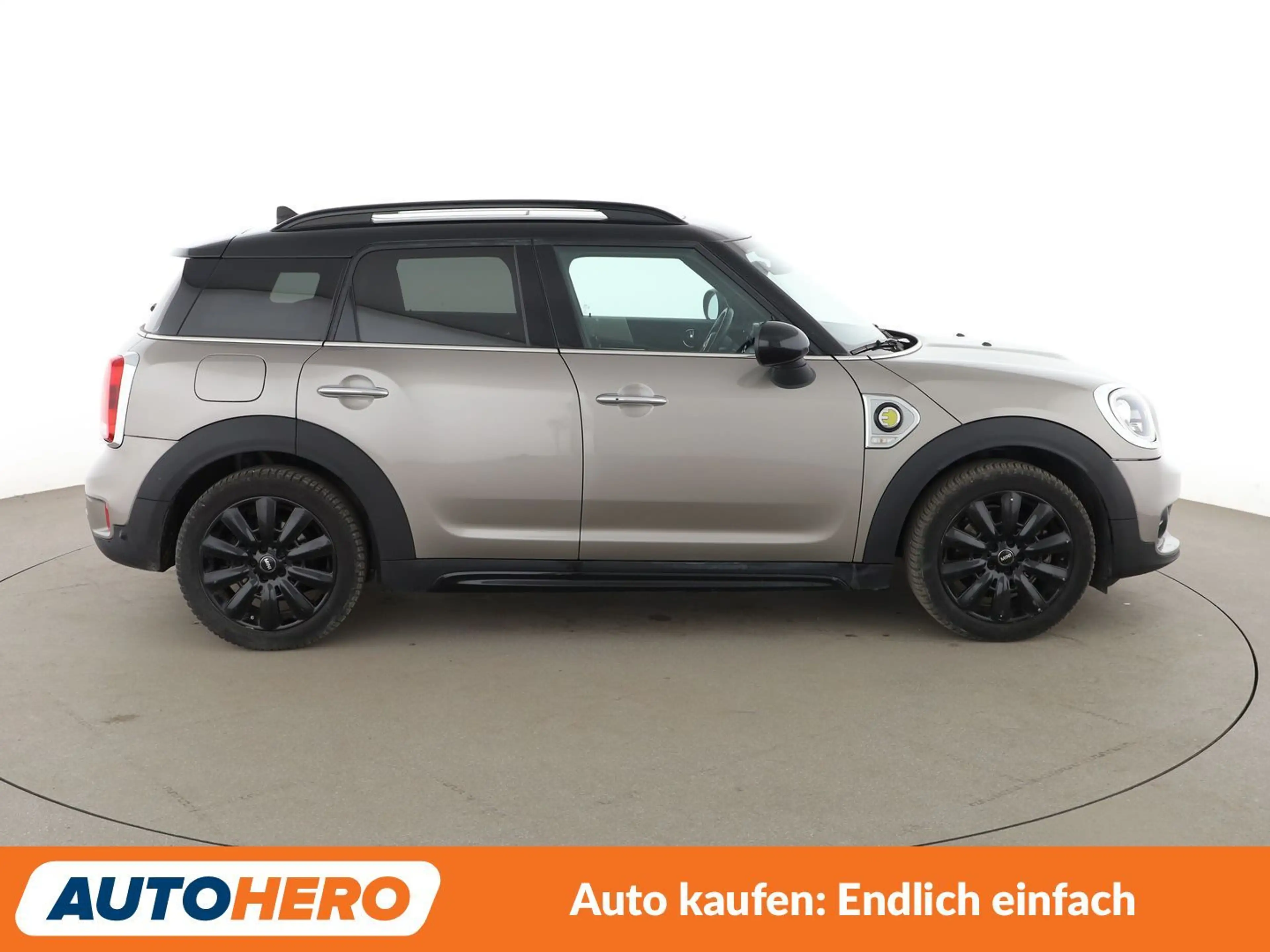 MINI Cooper SE Countryman Cooper S E Hybrid ALL4 Aut.*NAVI*LED*HUD*ACC*PDC* — photo 7