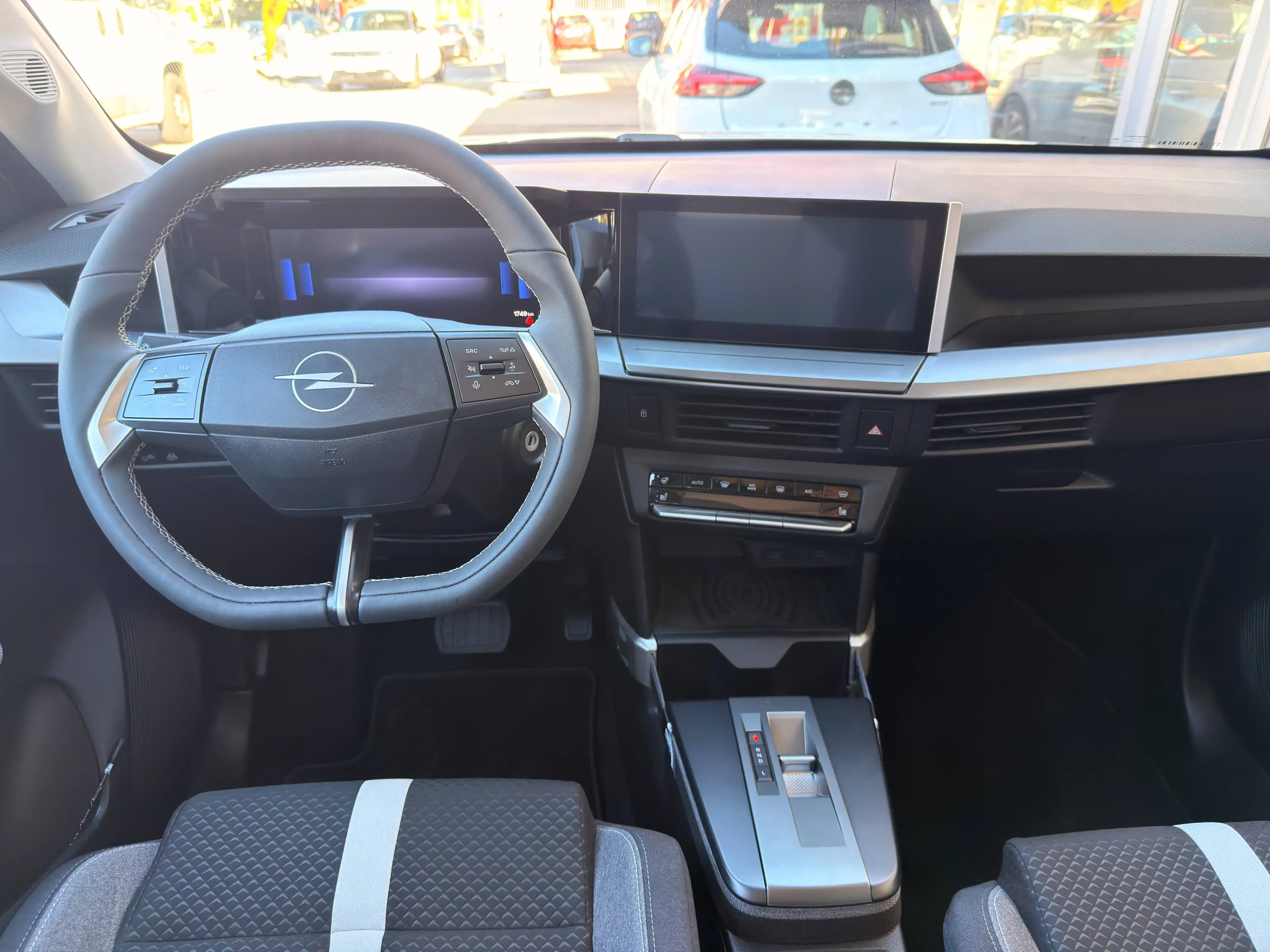 Opel Frontera GS 1.2 MildHybrid,AHK,LED,Navi,Sitzheizung,Allwetterreifen,PDC,Alufelgen,Rückfahrkamera — photo 19