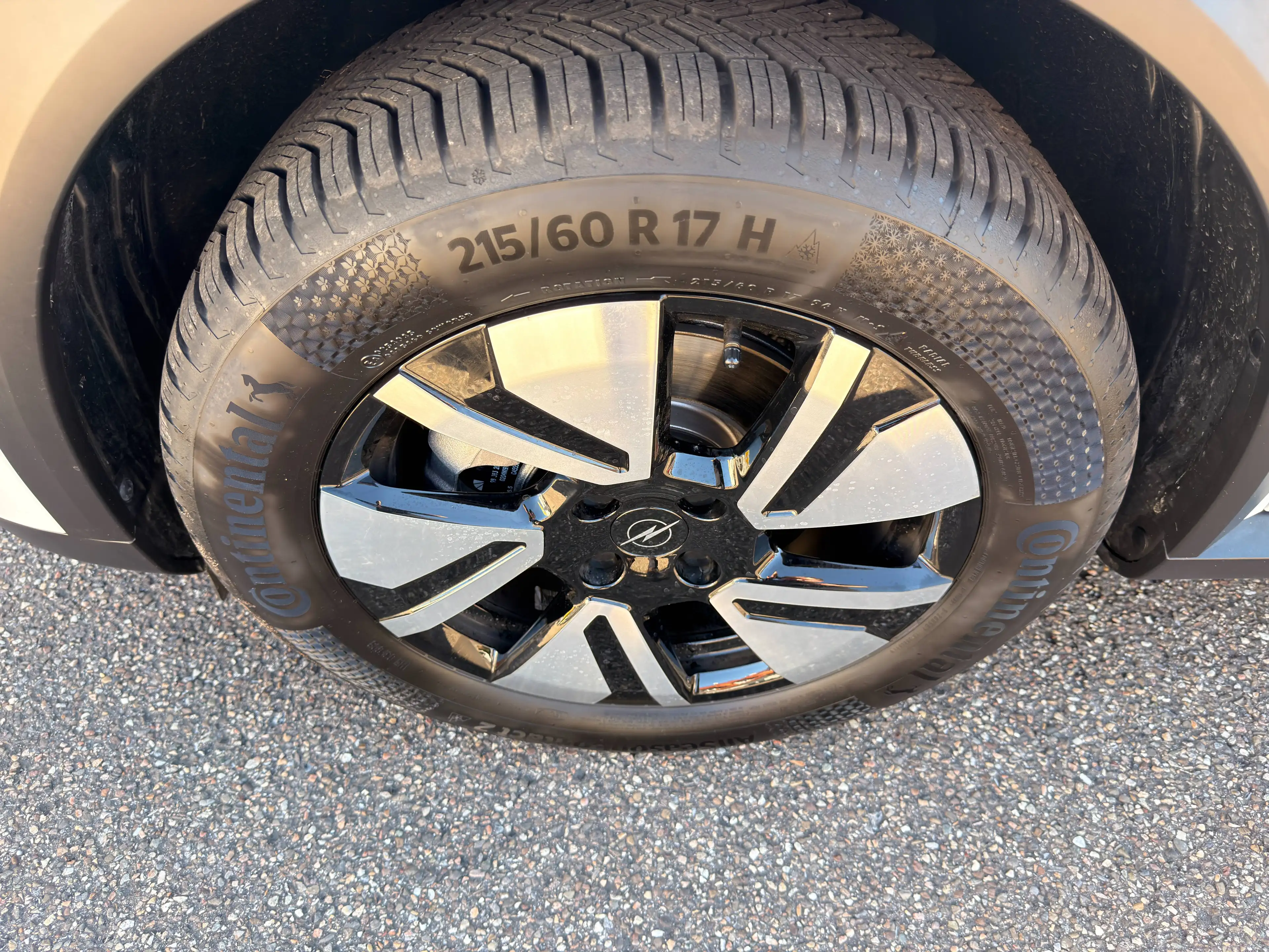 Opel Frontera GS 1.2 MildHybrid,AHK,LED,Navi,Sitzheizung,Allwetterreifen,PDC,Alufelgen,Rückfahrkamera — photo 13