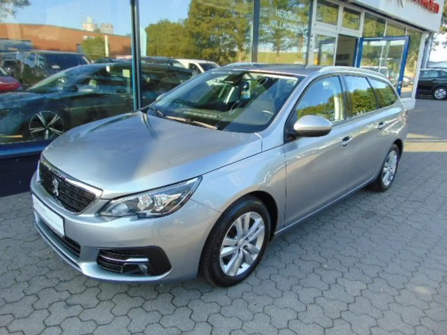 Peugeot 308 SW Active Business Grau - 1