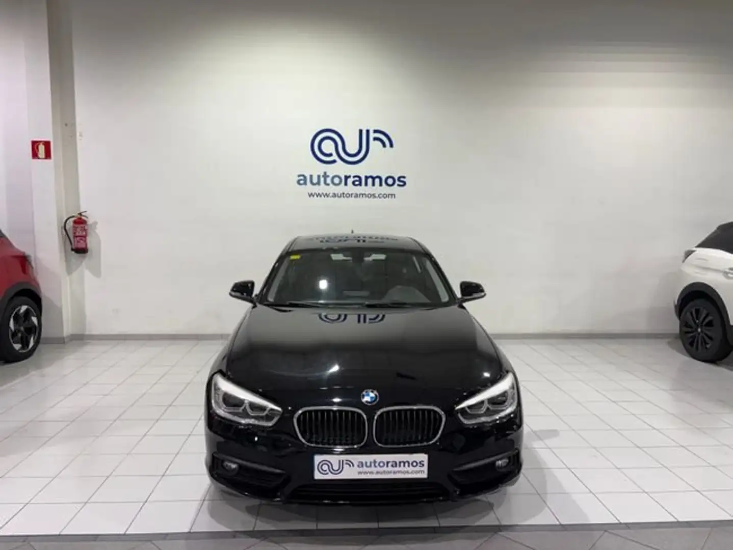 BMW 116 116D .5 D CV 5P Schwarz - 2