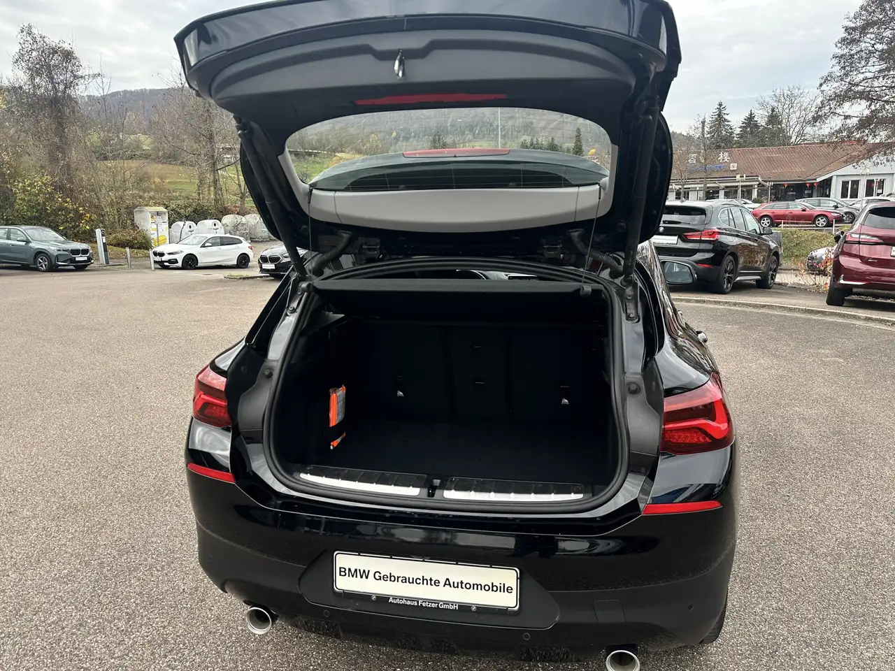 BMW X2 xDrive18d DAB LED RFK Navi ACC + Stop&Go Shz 14