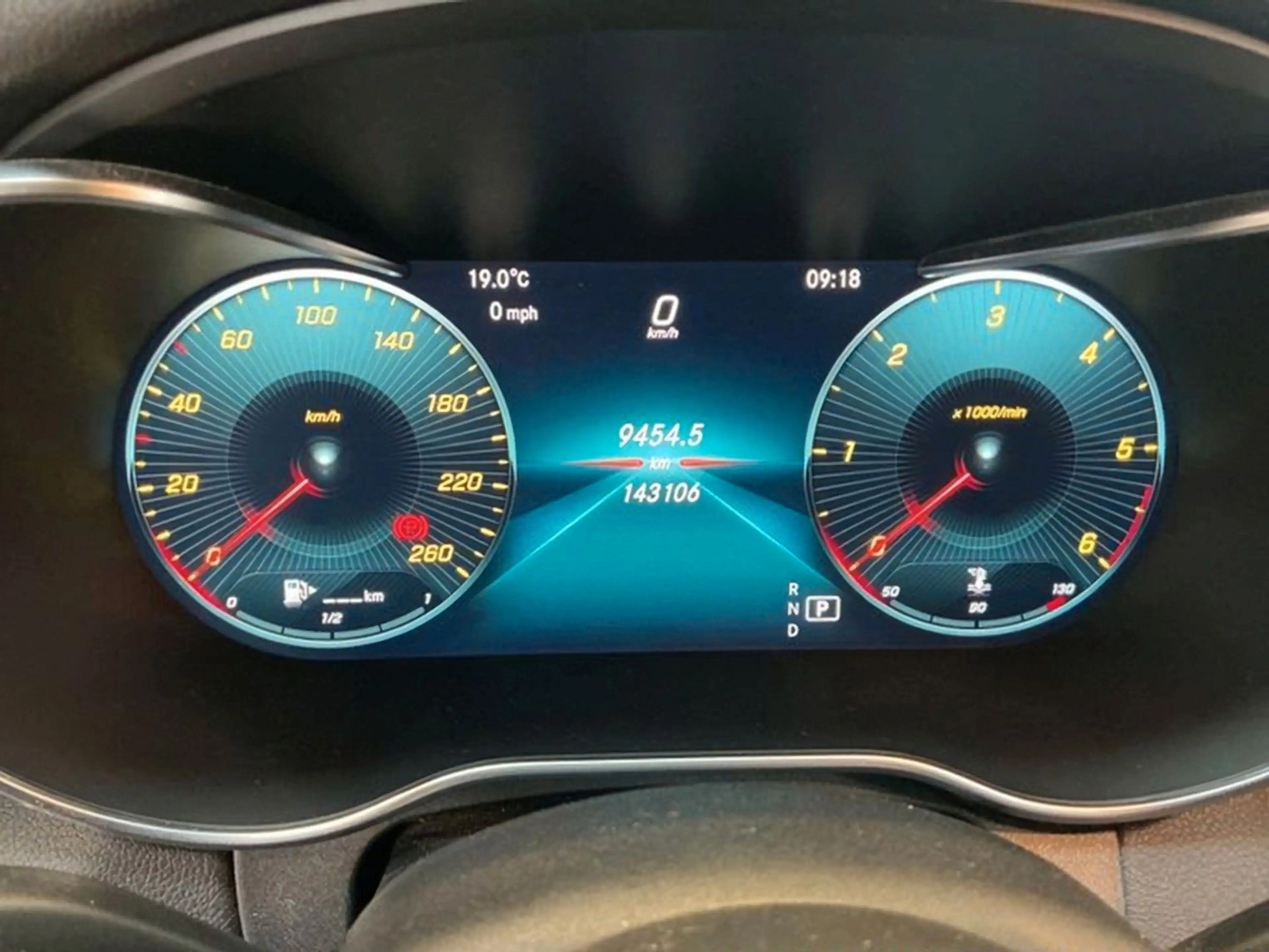 Mercedes-Benz C 220 d Limousine T.Leder NaviPro Cockpit RFK SHZ — photo 12