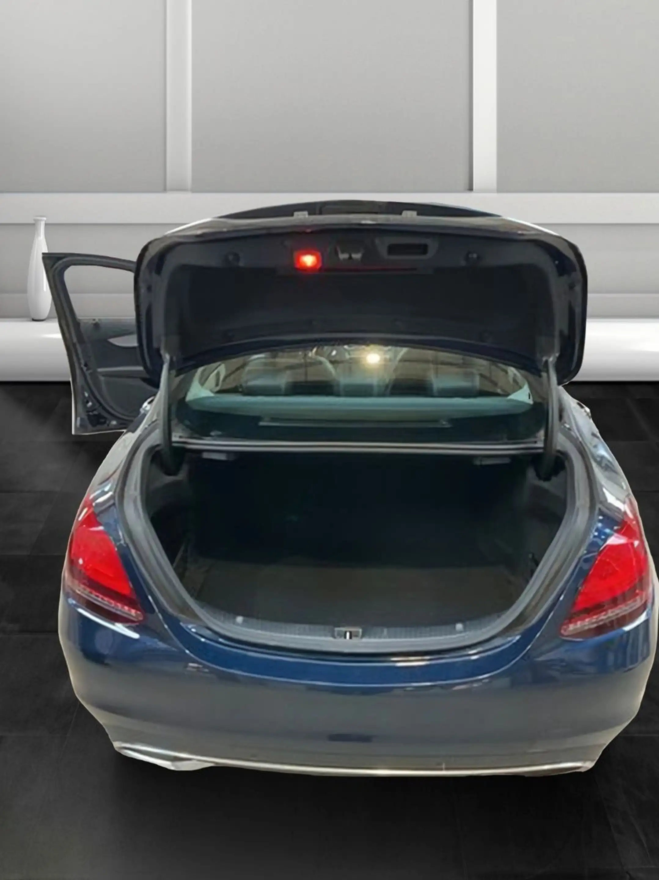Mercedes-Benz C 220 d Limousine T.Leder NaviPro Cockpit RFK SHZ — photo 13