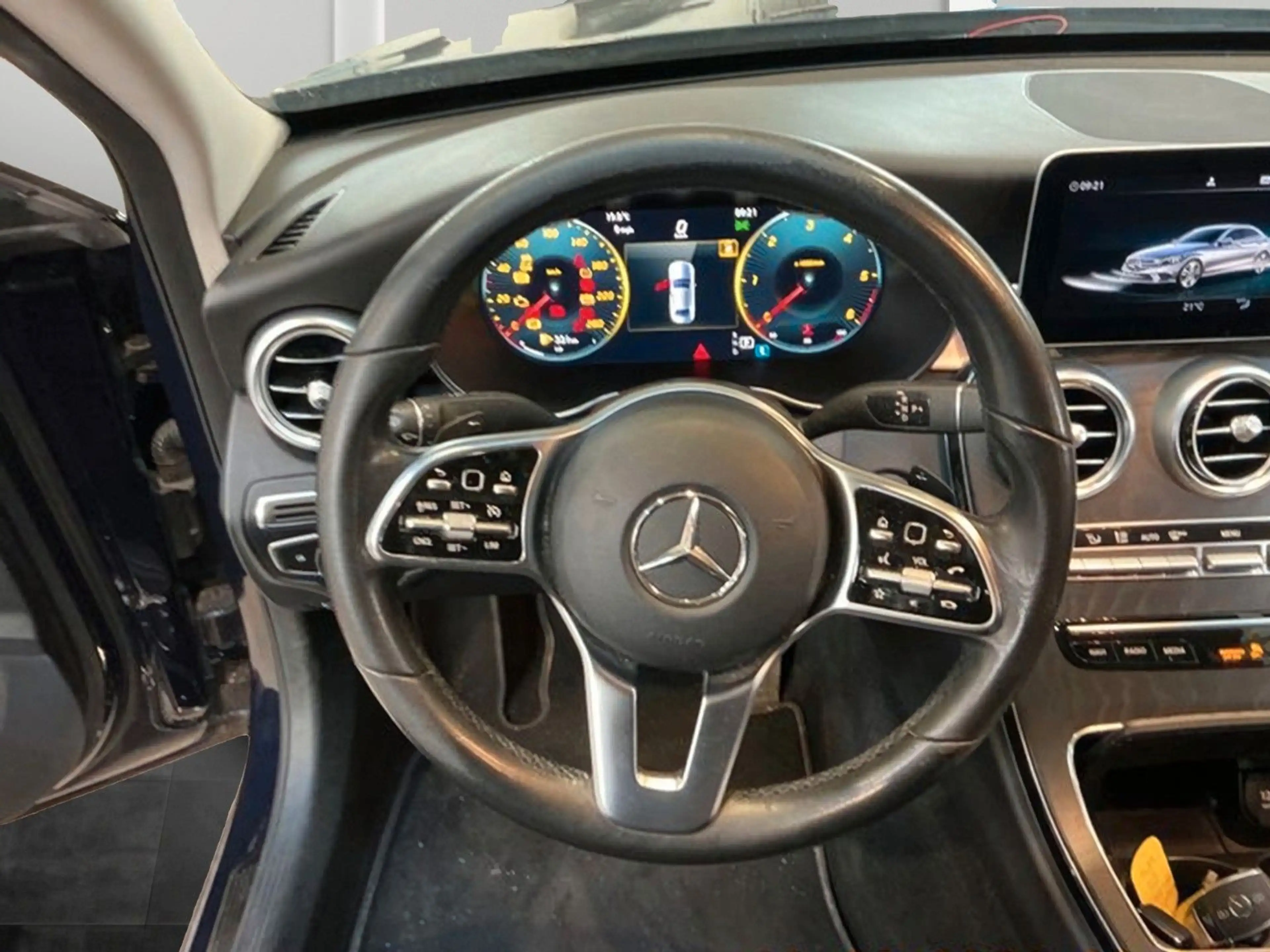 Mercedes-Benz C 220 d Limousine T.Leder NaviPro Cockpit RFK SHZ — photo 11
