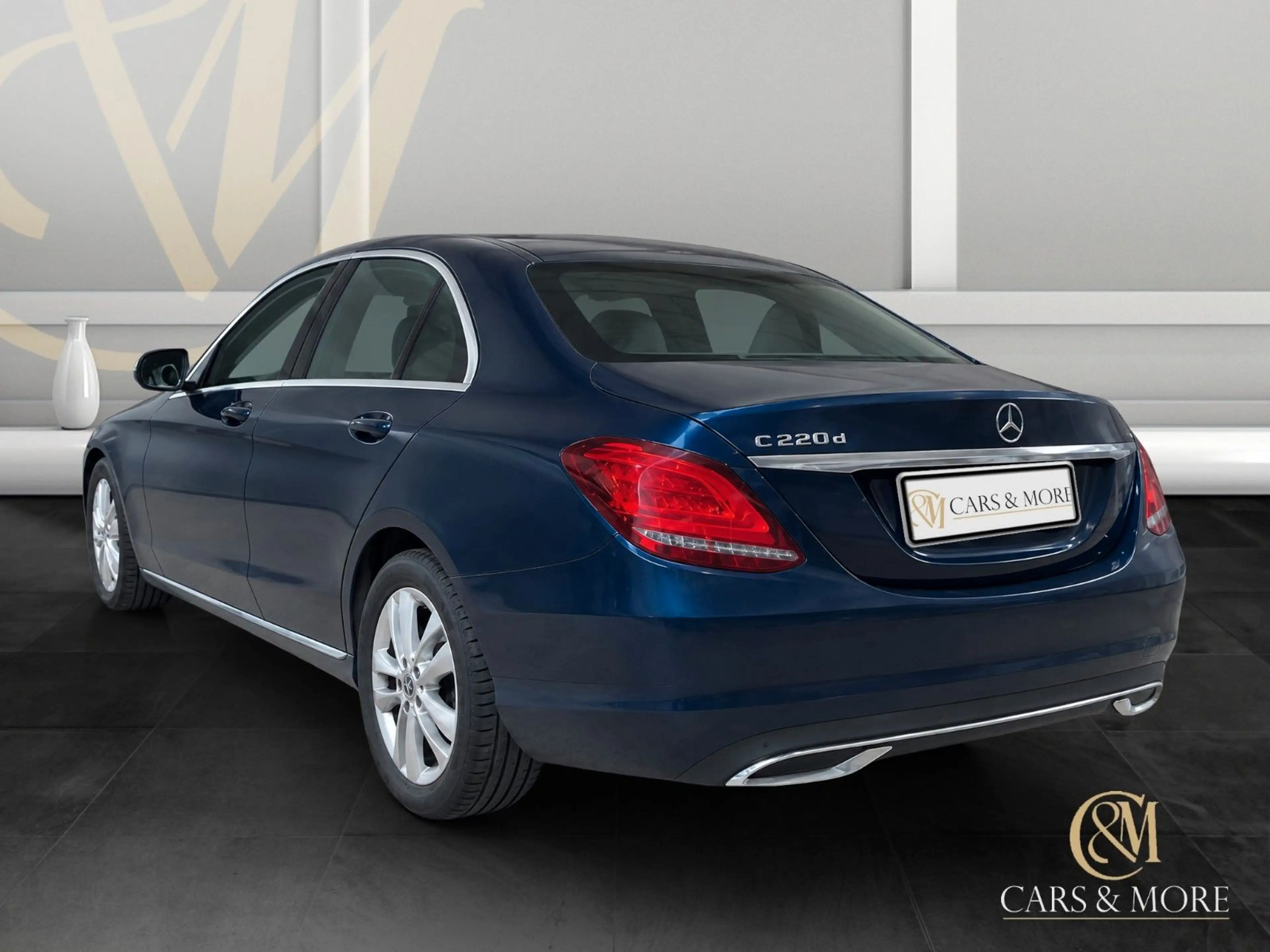 Mercedes-Benz C 220 d Limousine T.Leder NaviPro Cockpit RFK SHZ — photo 3