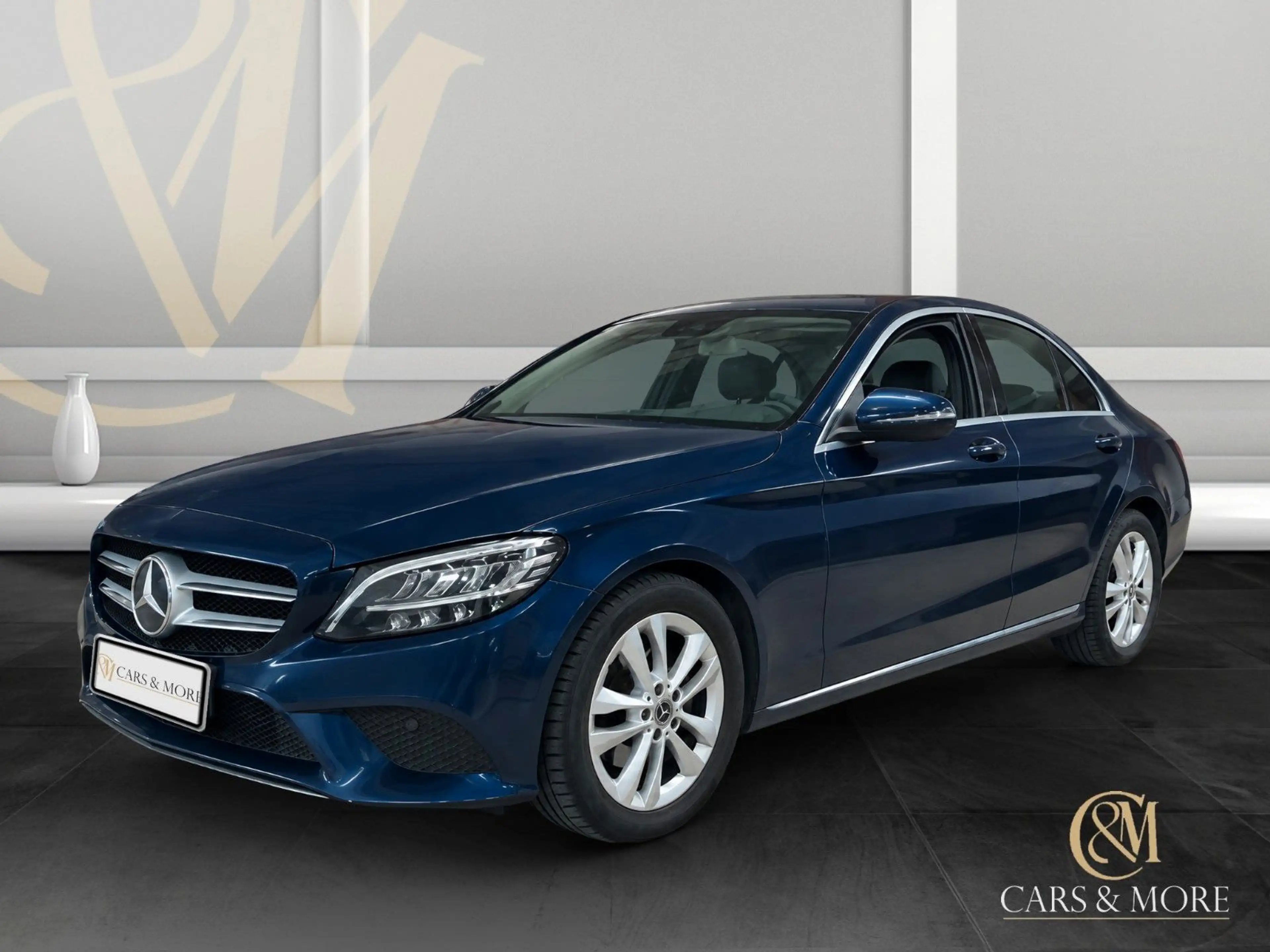 Mercedes-Benz C 220 d Limousine T.Leder NaviPro Cockpit RFK SHZ — photo 2