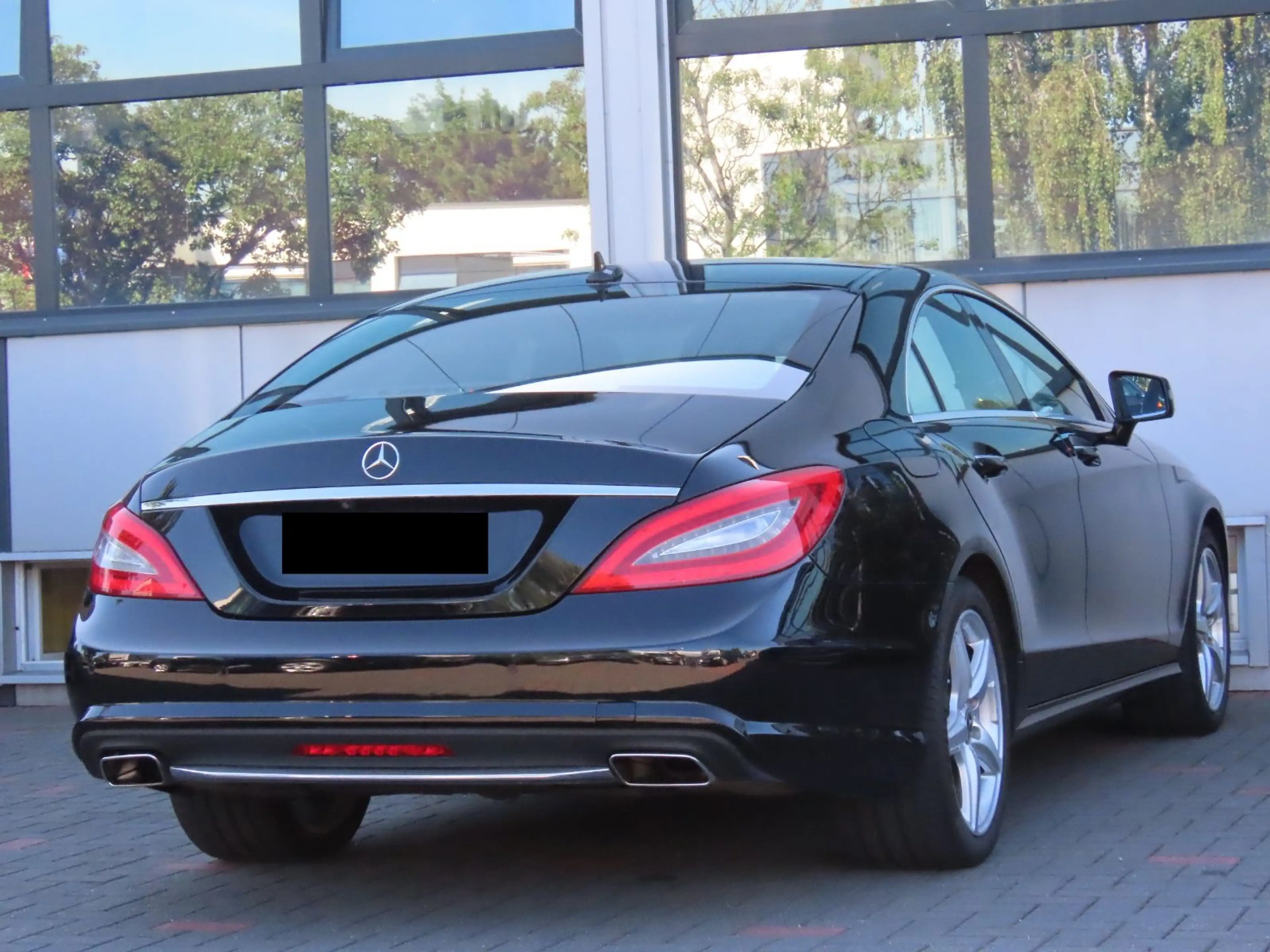 Mercedes-Benz CLS 350 AMG-Line Exclusiv Leder Ambiente H&K — photo 7