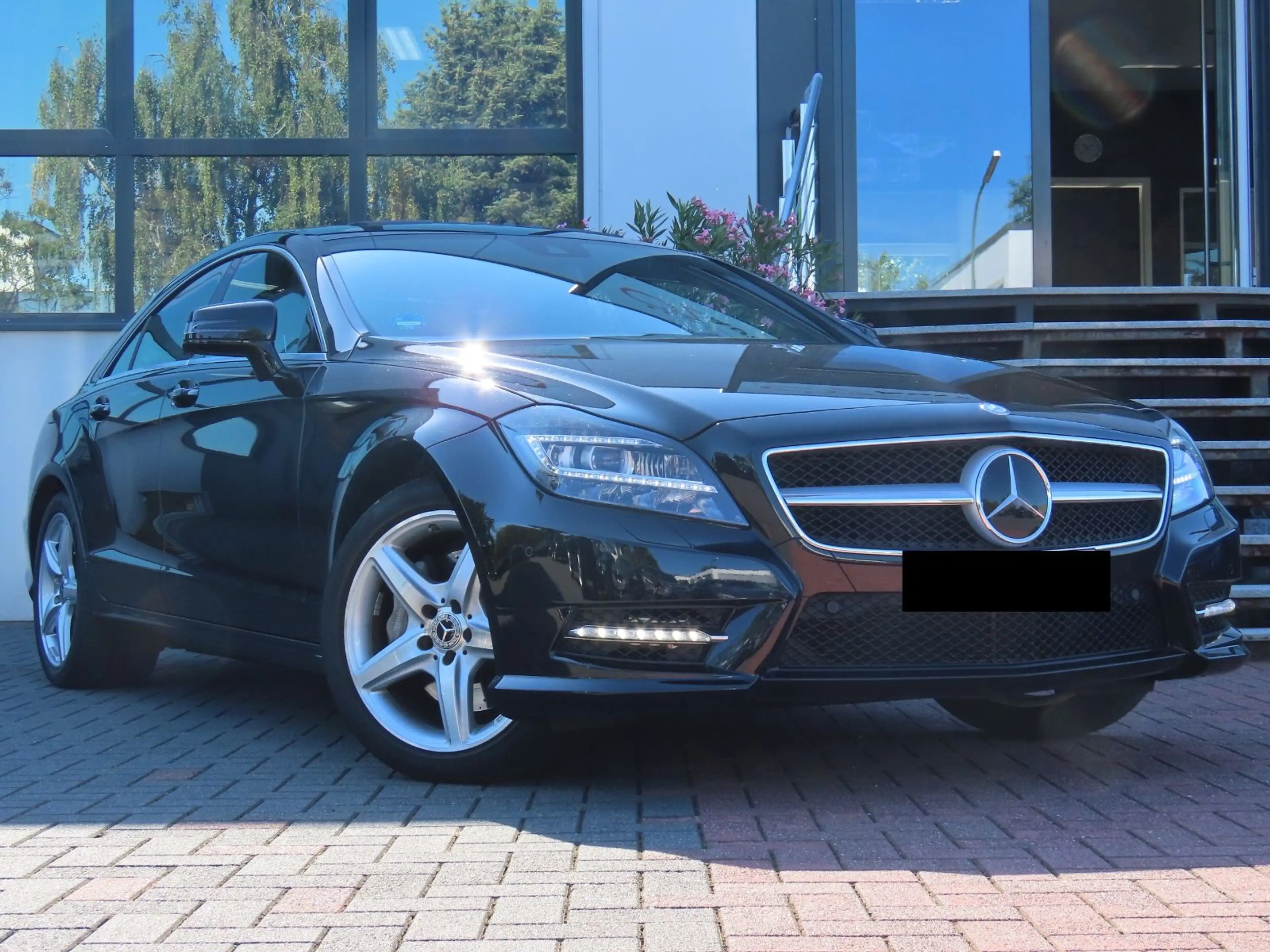 Mercedes-Benz CLS 350 AMG-Line Exclusiv Leder Ambiente H&K