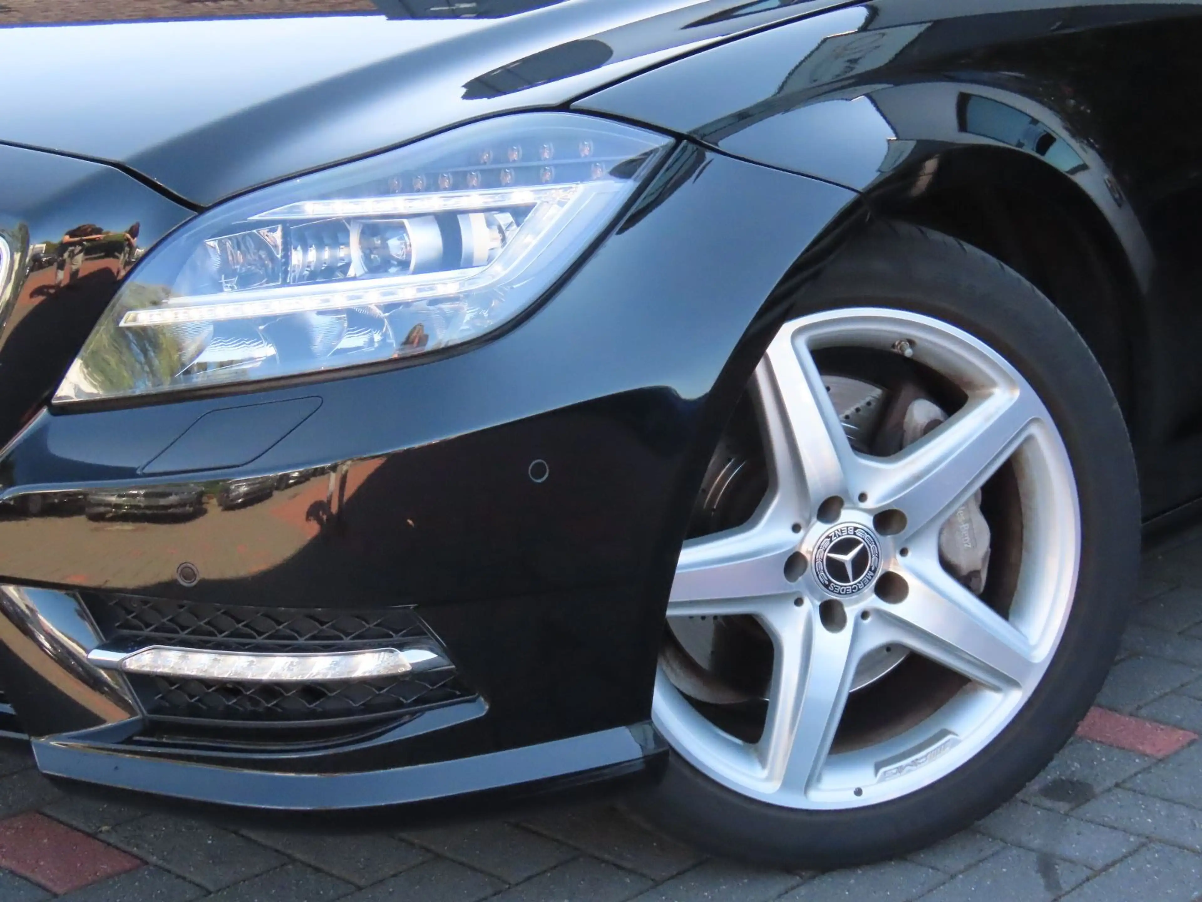 Mercedes-Benz CLS 350 AMG-Line Exclusiv Leder Ambiente H&K — photo 6