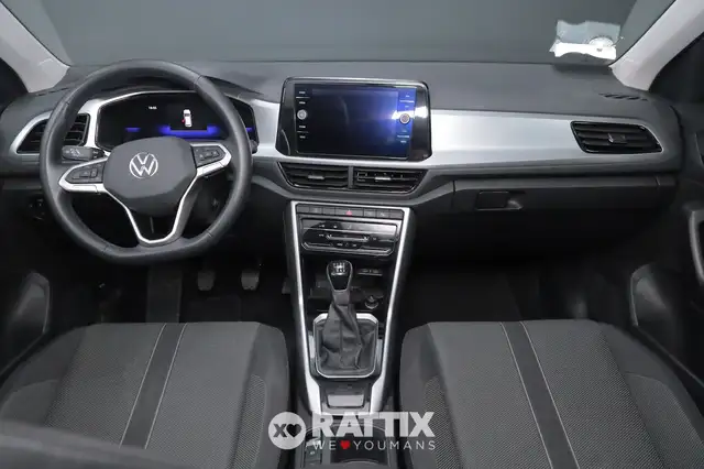 Volkswagen T-Roc view 8