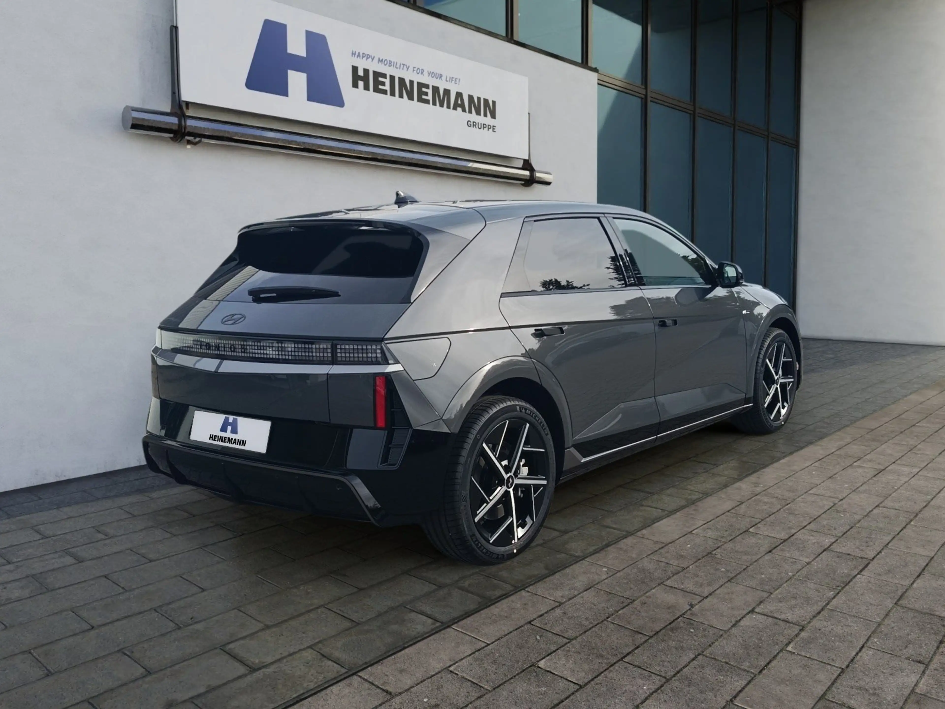 Hyundai IONIQ 5 N LINE 84kWh -MATRIX LED-CARPLAY-20 ZOLL- — photo 6