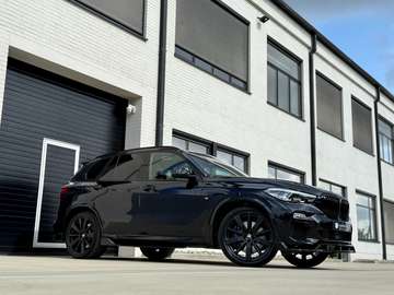 3.0 dAS " M-PACK/22"/HEAD-UP/SOFTCLOSE/PANO/LED "