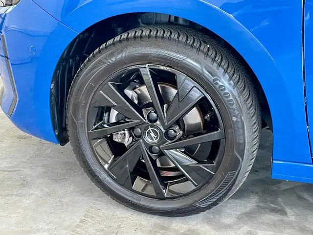 Opel Corsa view 9