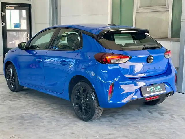 Opel Corsa view 3