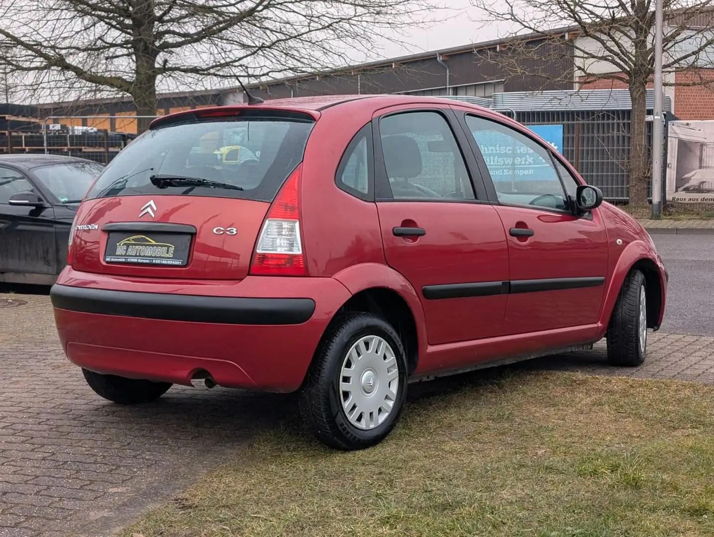 Citroen C3 1.1 Style*SERVO*ZV*RADIO-CD*USB !! Rot - 2