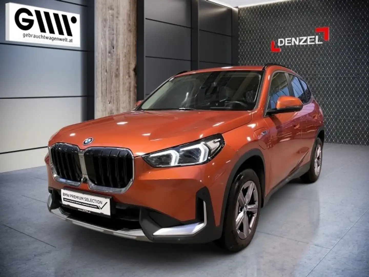 BMW X1 xDrive30e U11 XB2 Orange - 2