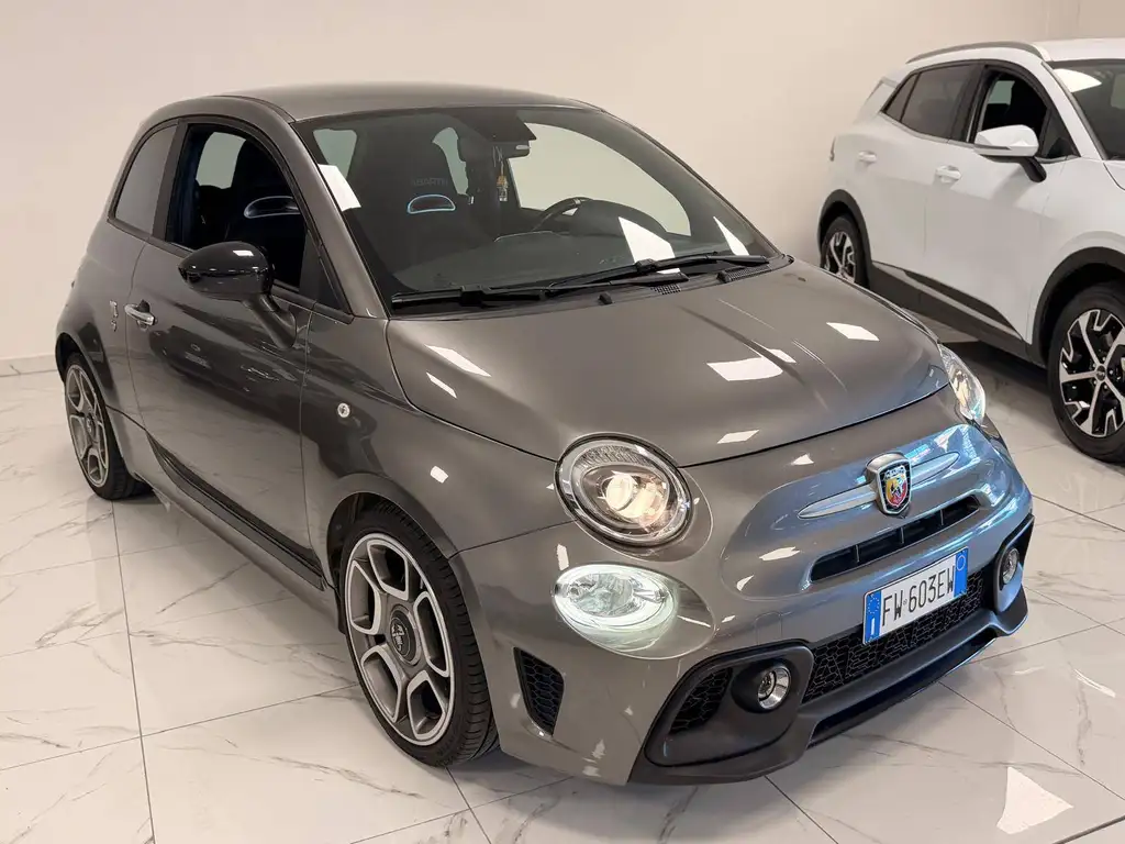 Abarth 595 Pista 2019 из Европы — купить под ключ