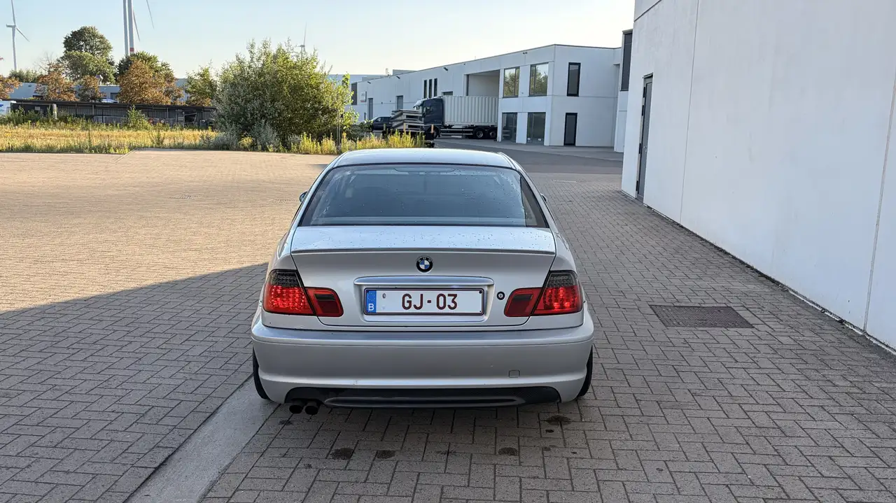 BMW 323 Ci, foto 2