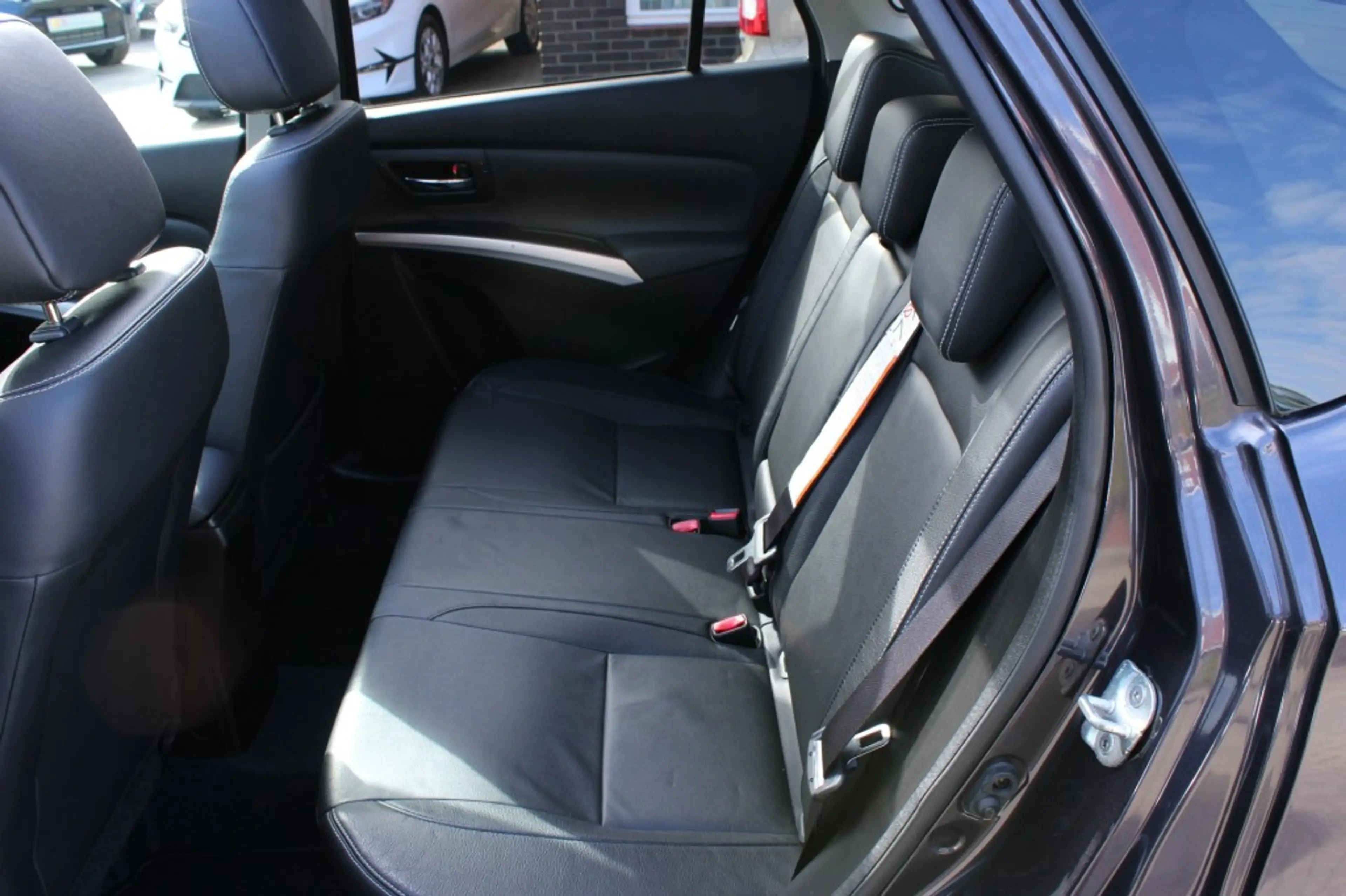 Suzuki SX4 S-Cross 1.6 EXECUTIVE — photo 14