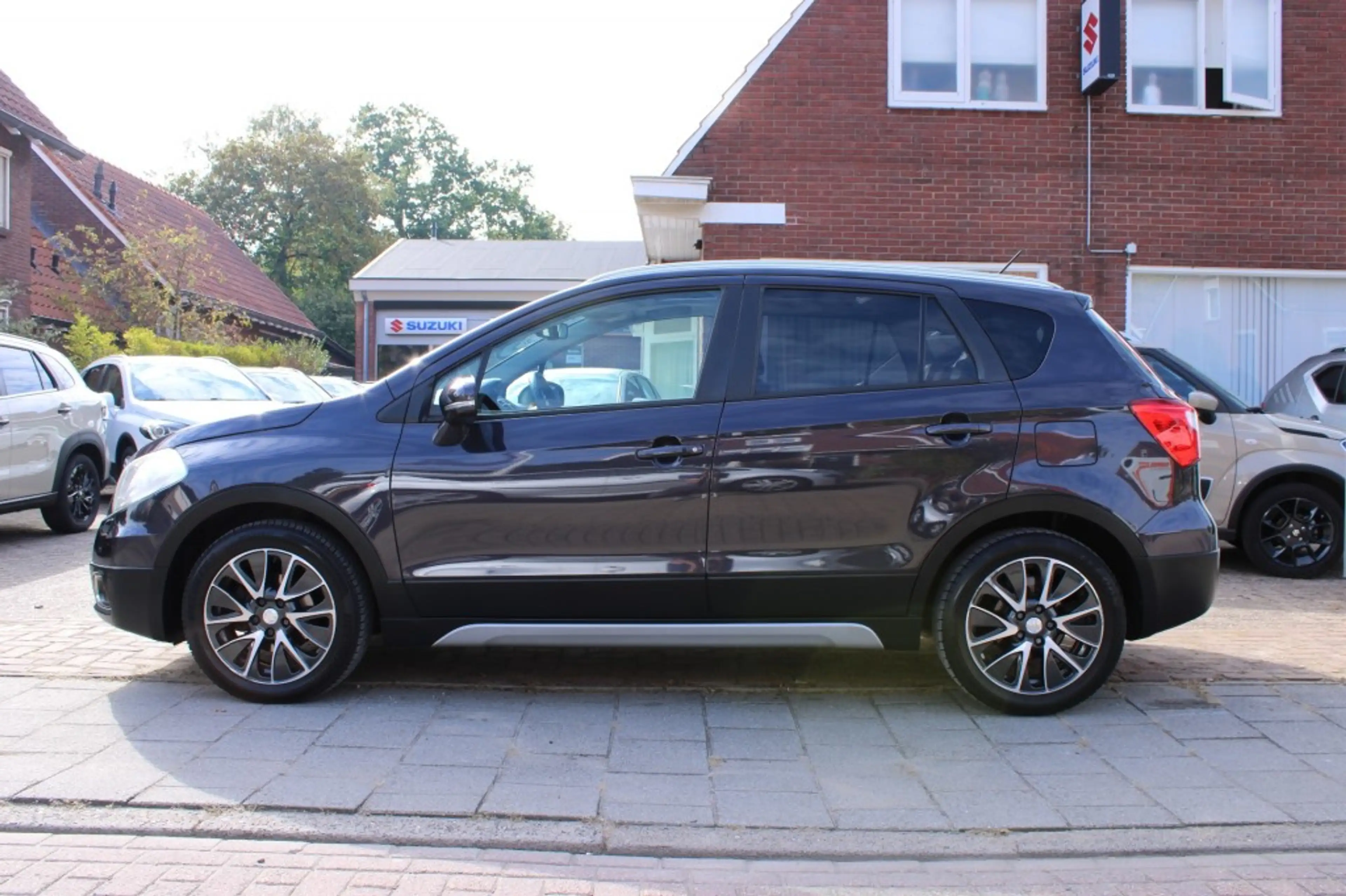 Suzuki SX4 S-Cross 1.6 EXECUTIVE — photo 2