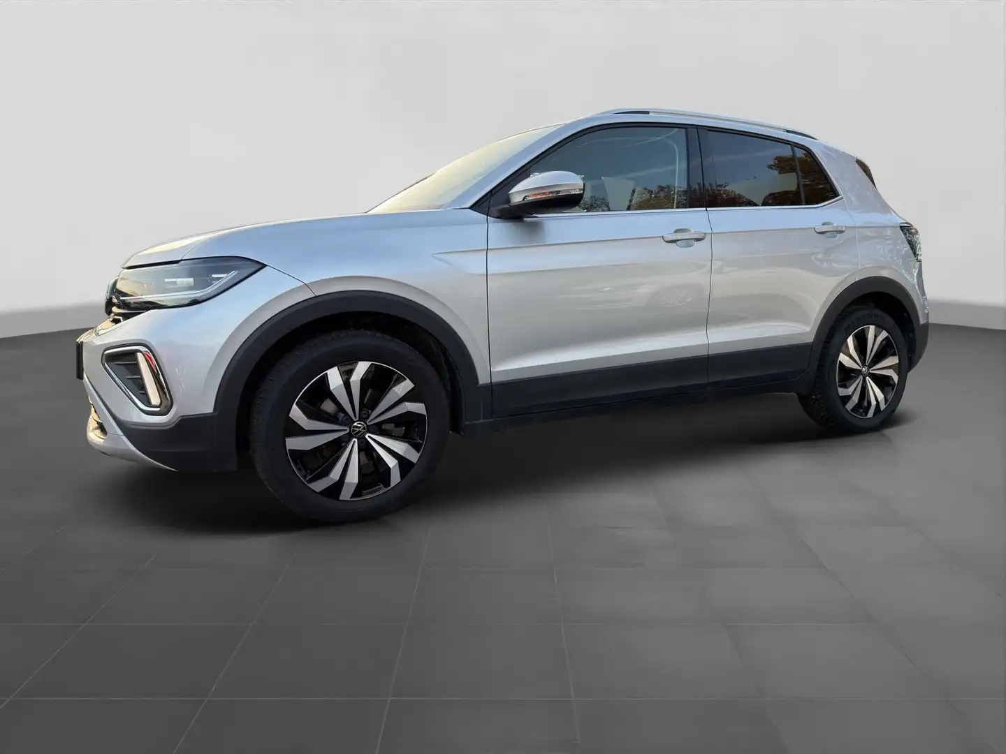 Volkswagen T-Cross 1.0 TSI DSG STYLE MATRIX NAVI LM17 Silber - 2