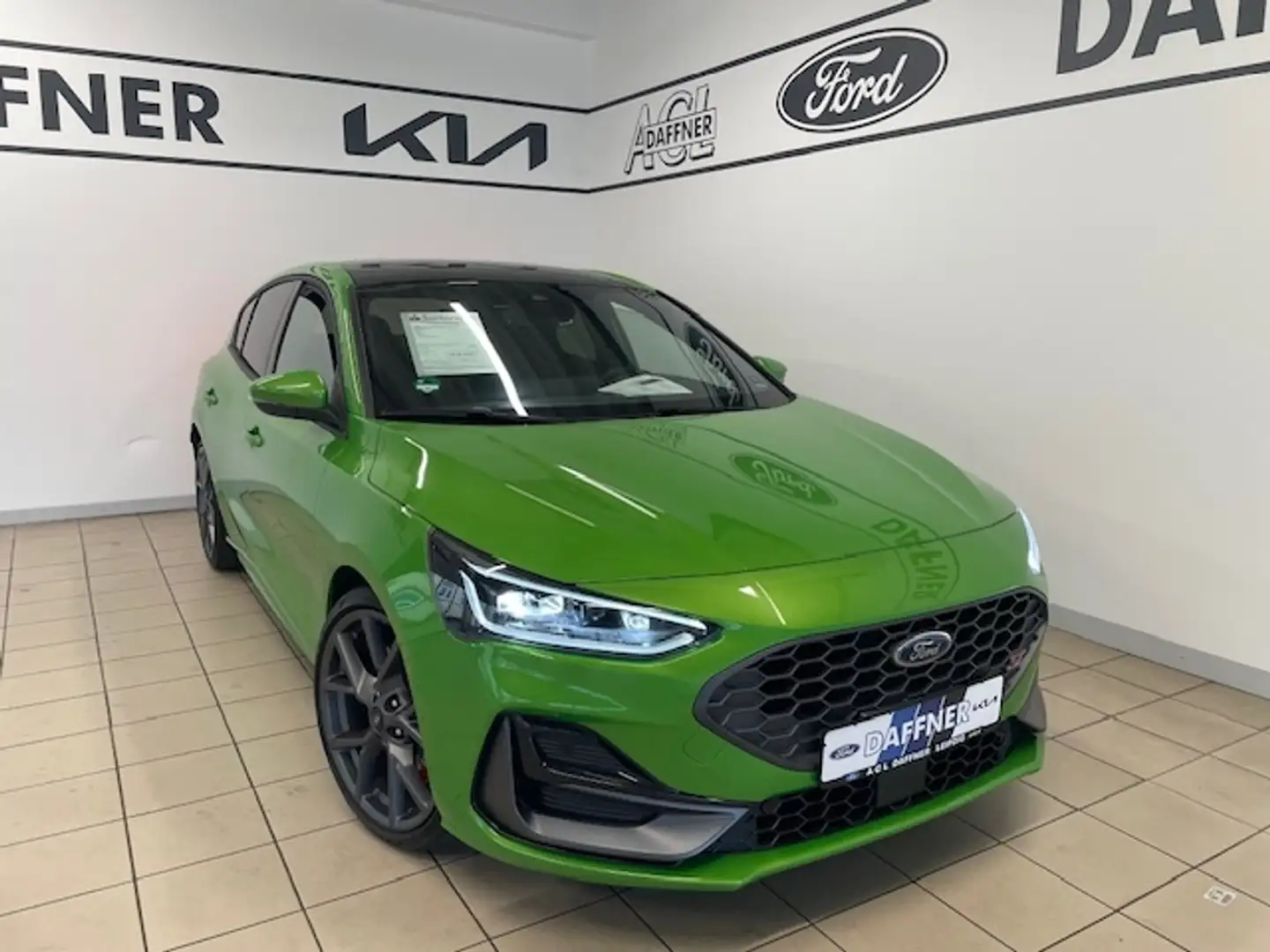 Ford Focus ST X 2.3 Panoramadach LED Kamera Head-Up Green - 1