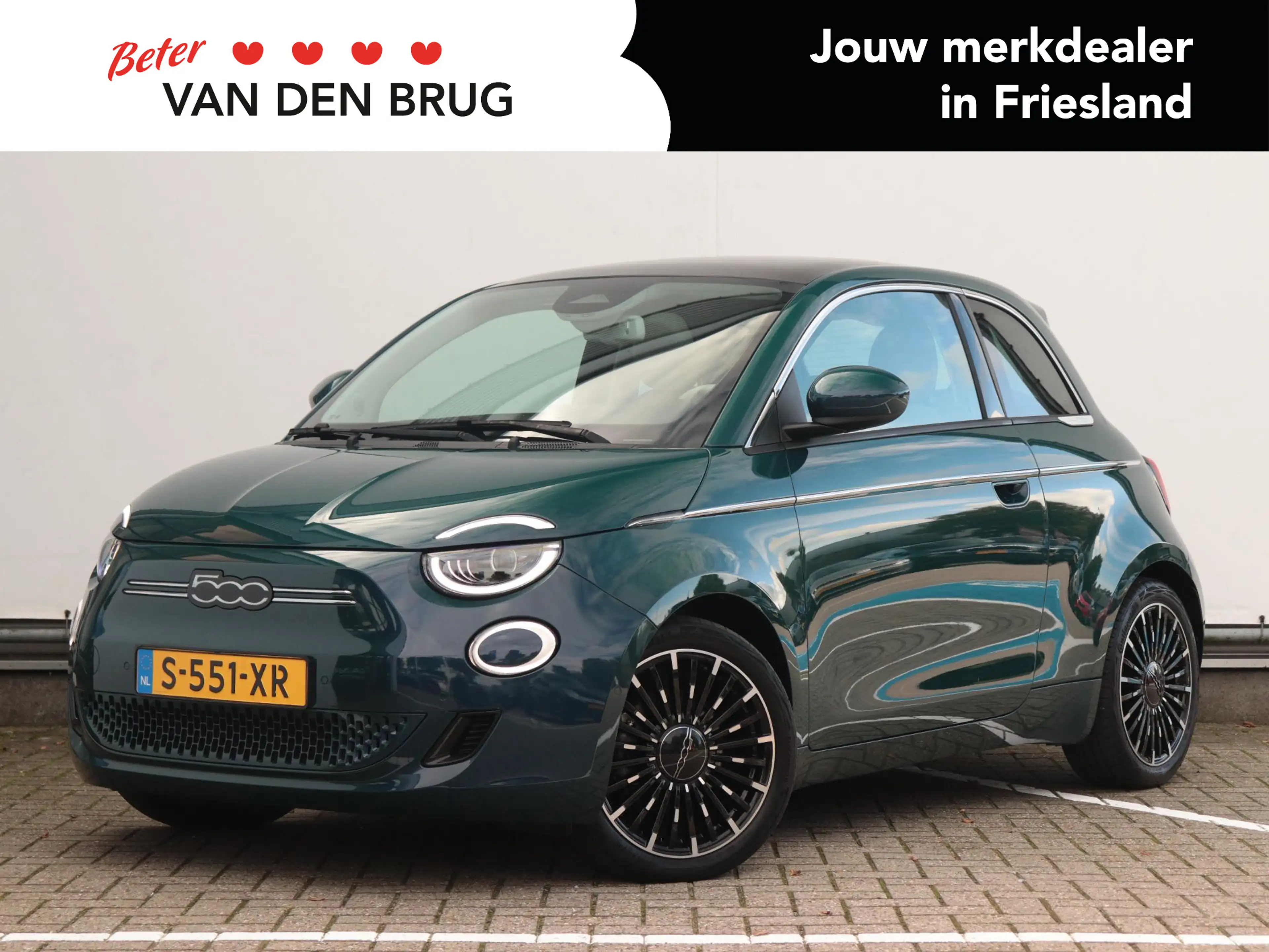 Fiat 500 42 kWh | Trekhaak | Dodehoek Detectie | JBL Audio