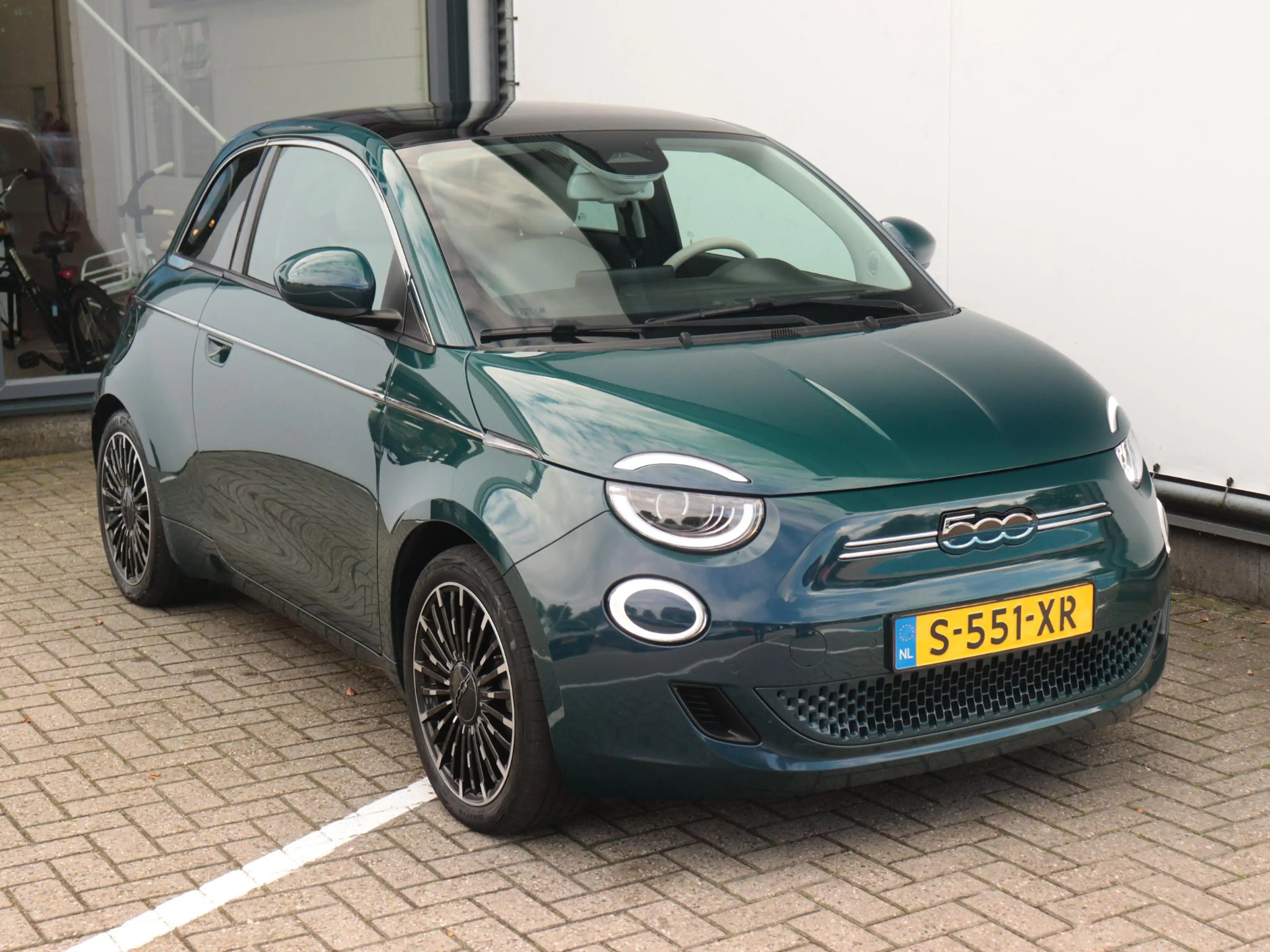 Fiat 500 42 kWh | Trekhaak | Dodehoek Detectie | JBL Audio — photo 5