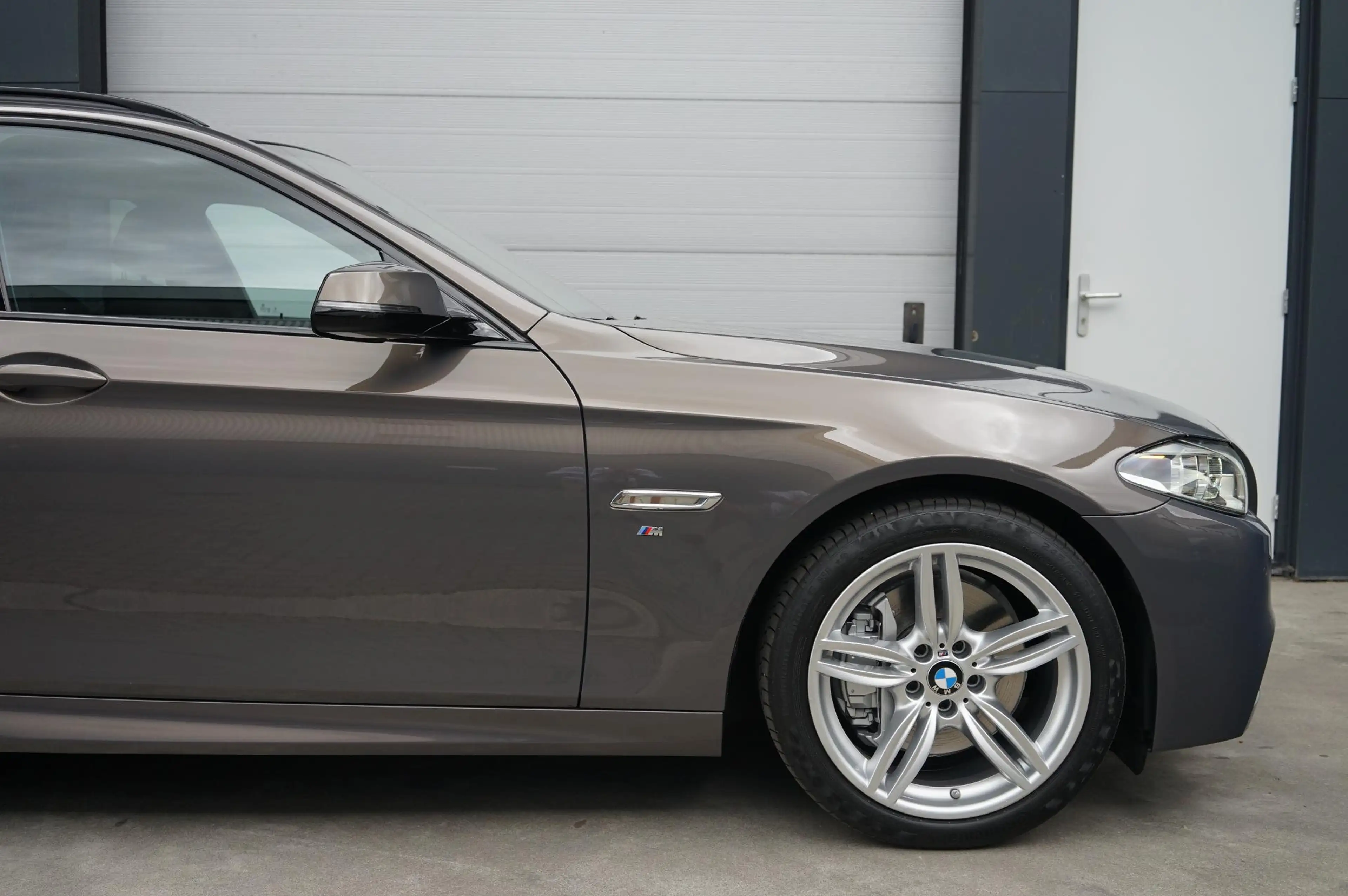 BMW 528 5-serie Touring 528xi High Executive Individual — photo 7