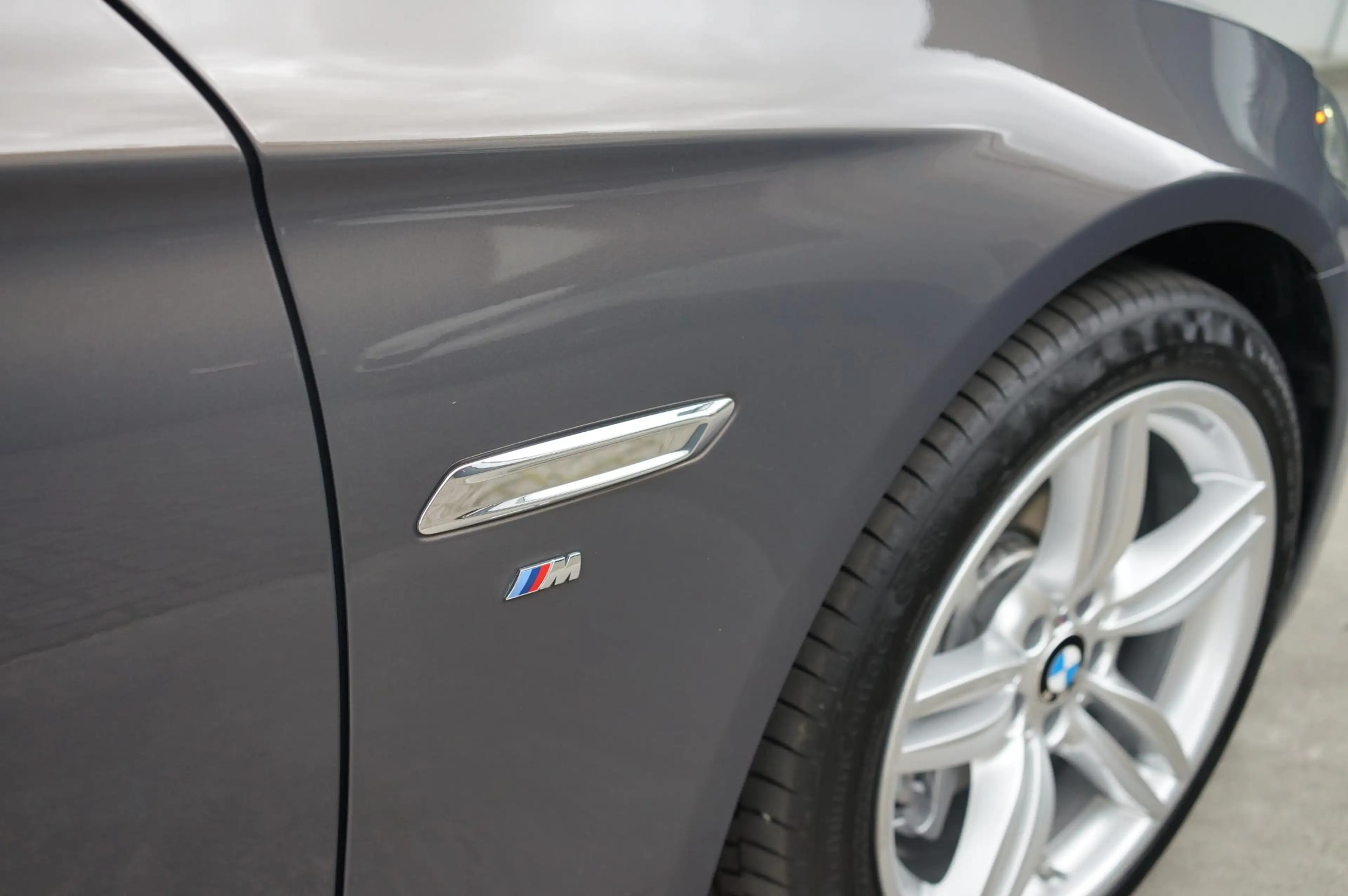 BMW 528 5-serie Touring 528xi High Executive Individual — photo 13