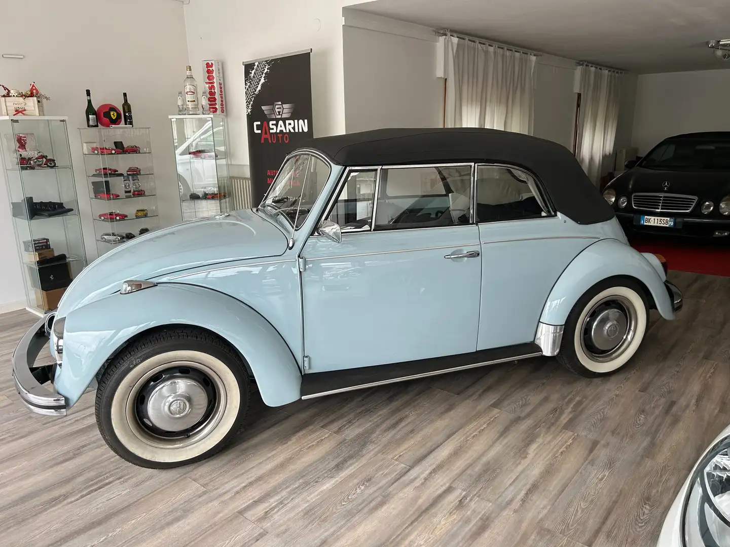 Volkswagen Maggiolino Vetro Piatto Blu/Azzurro - 1